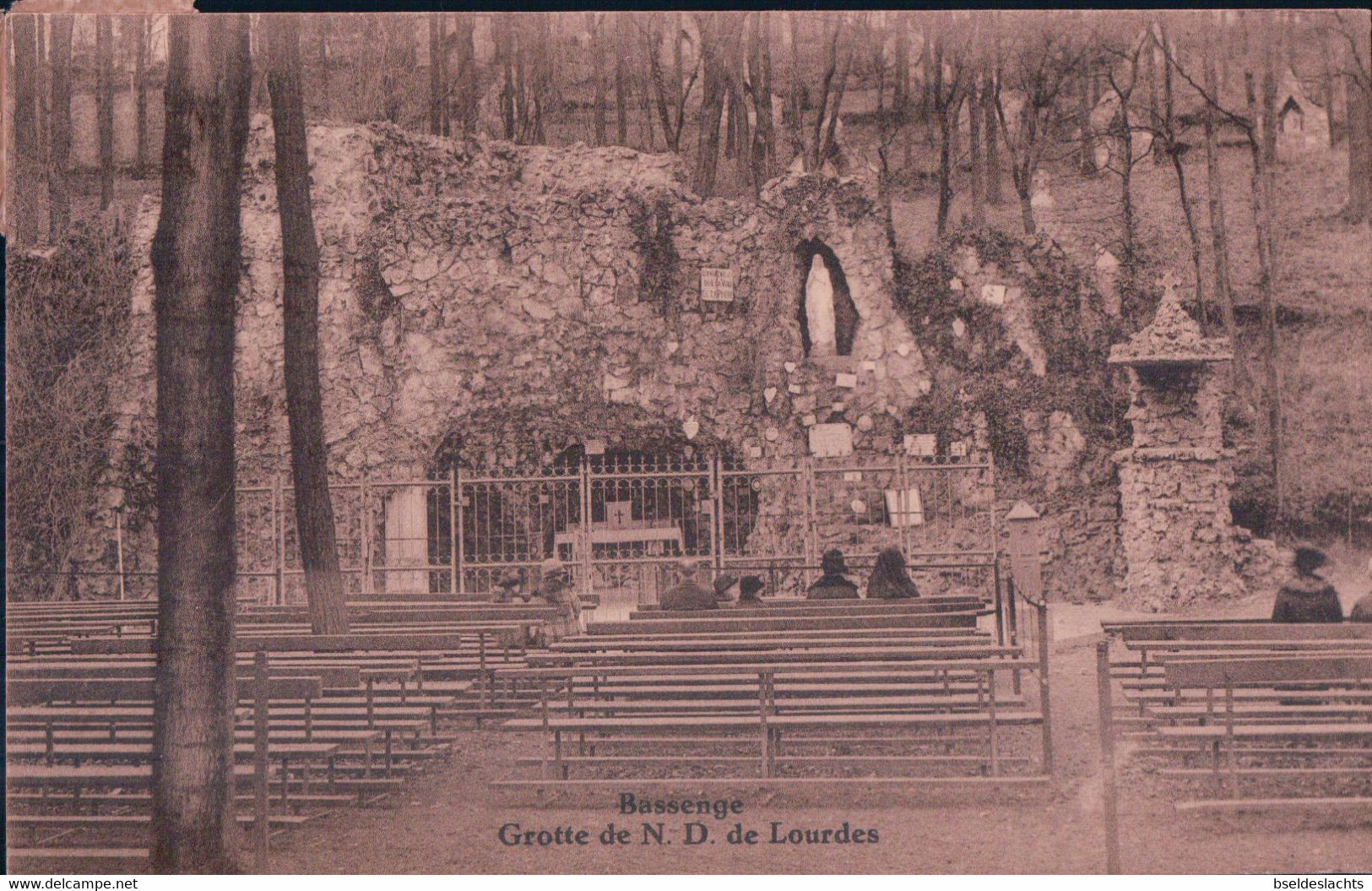 Bassenge Grotte De N D De Lourdes - Bassenge