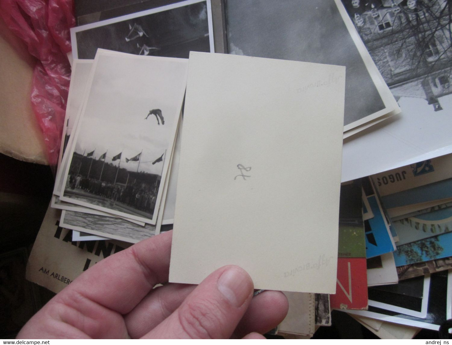 Diving Into The Water 7x10 Cm - Schwimmen