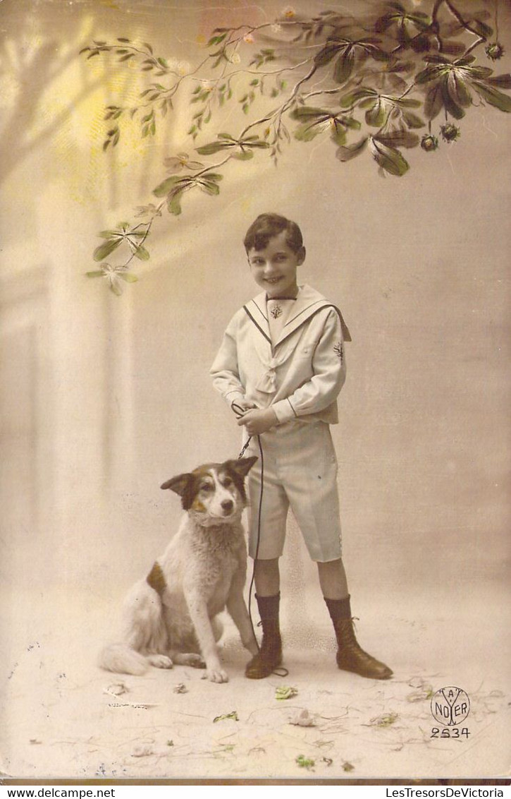 ANIMAUX - Chien Et Enfant - Noyer 2534 - Carte Postale Ancienne - Honden