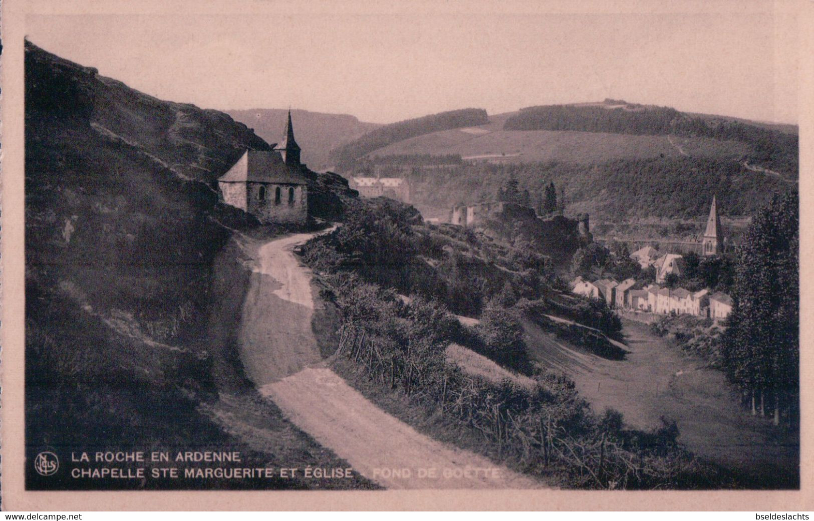 La Roche En Ardenne Chapelle Ste Marqueritte Et église Fond De Goette - La-Roche-en-Ardenne