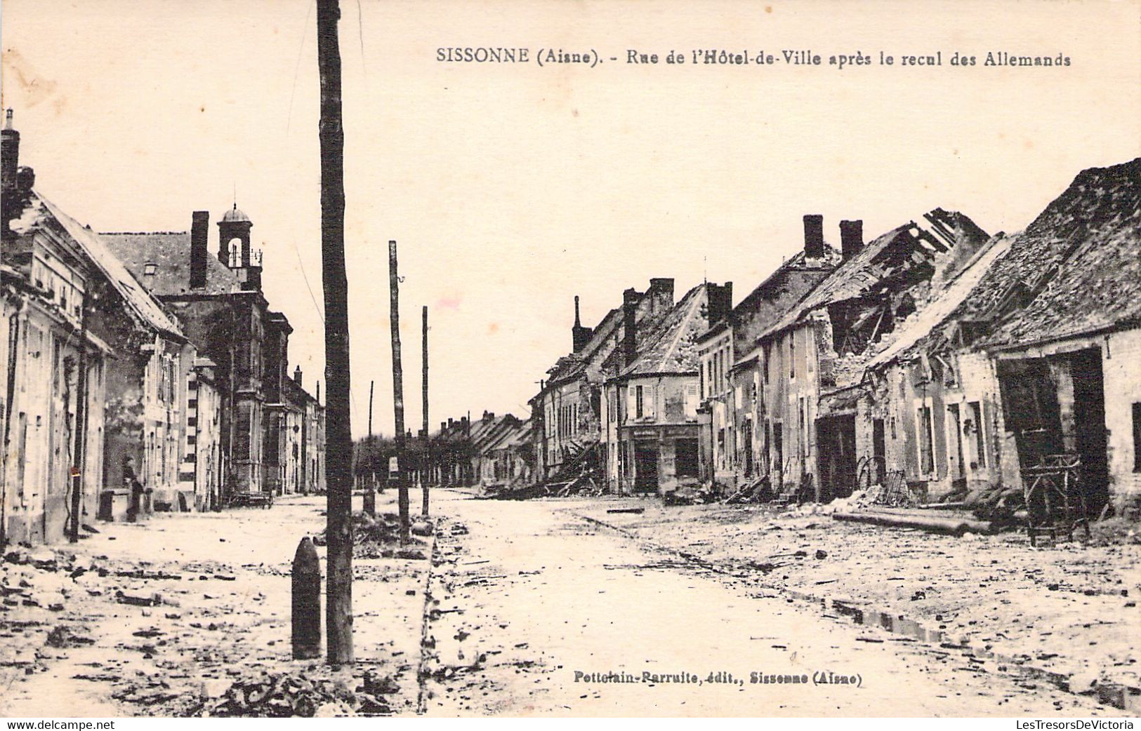 FRANCE - 02 - SISSONNE - Rue De L'Hôtel De Ville Après Le Recul Des Allemands - Militaria - Carte Postale Ancienne - Sissonne