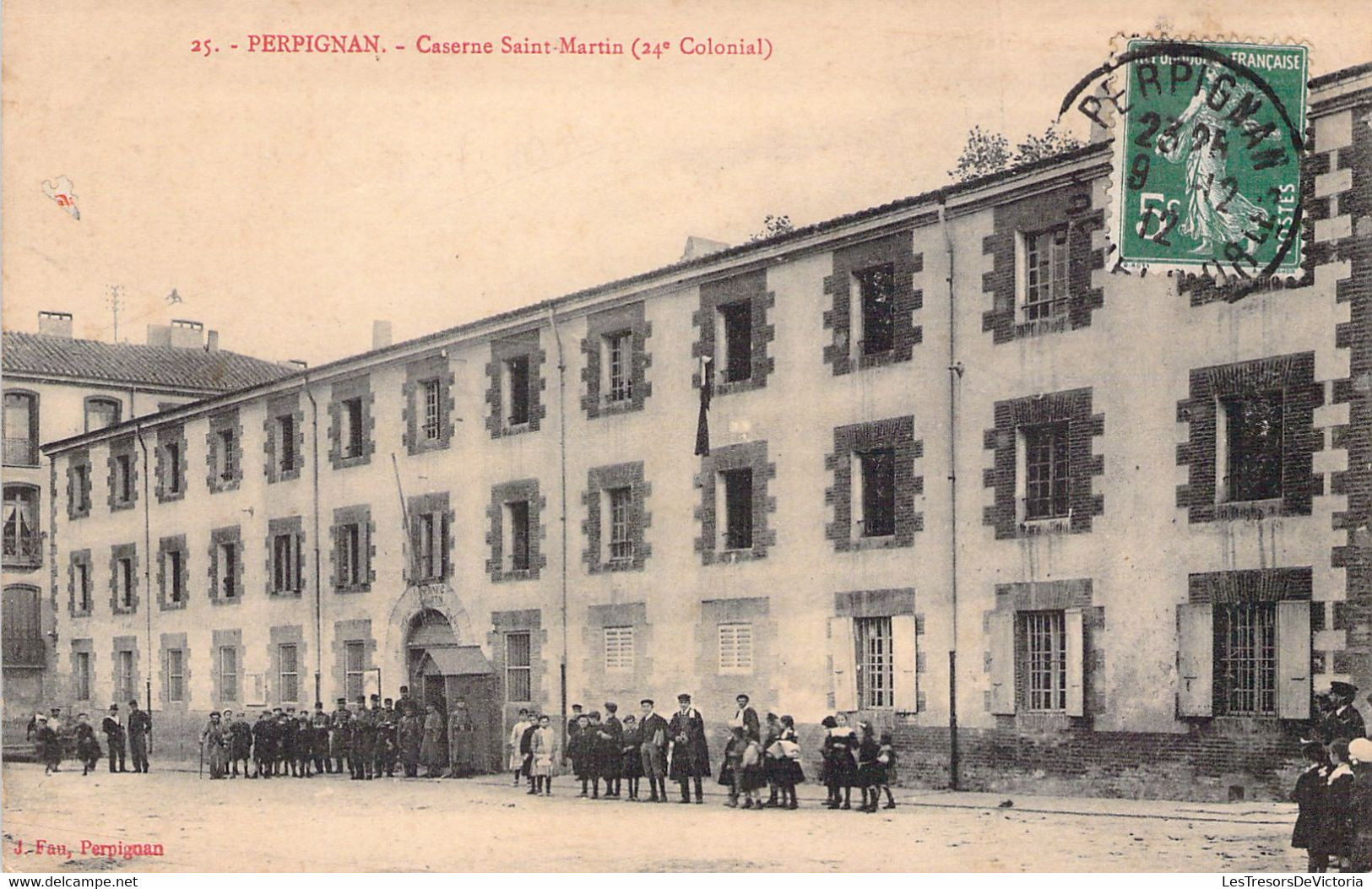 MILITARIA - PERPIGNAN - Caserne Saint Martin - 24è Colonial - J Fau Perpignan - Carte Postale Ancienne - Casernes