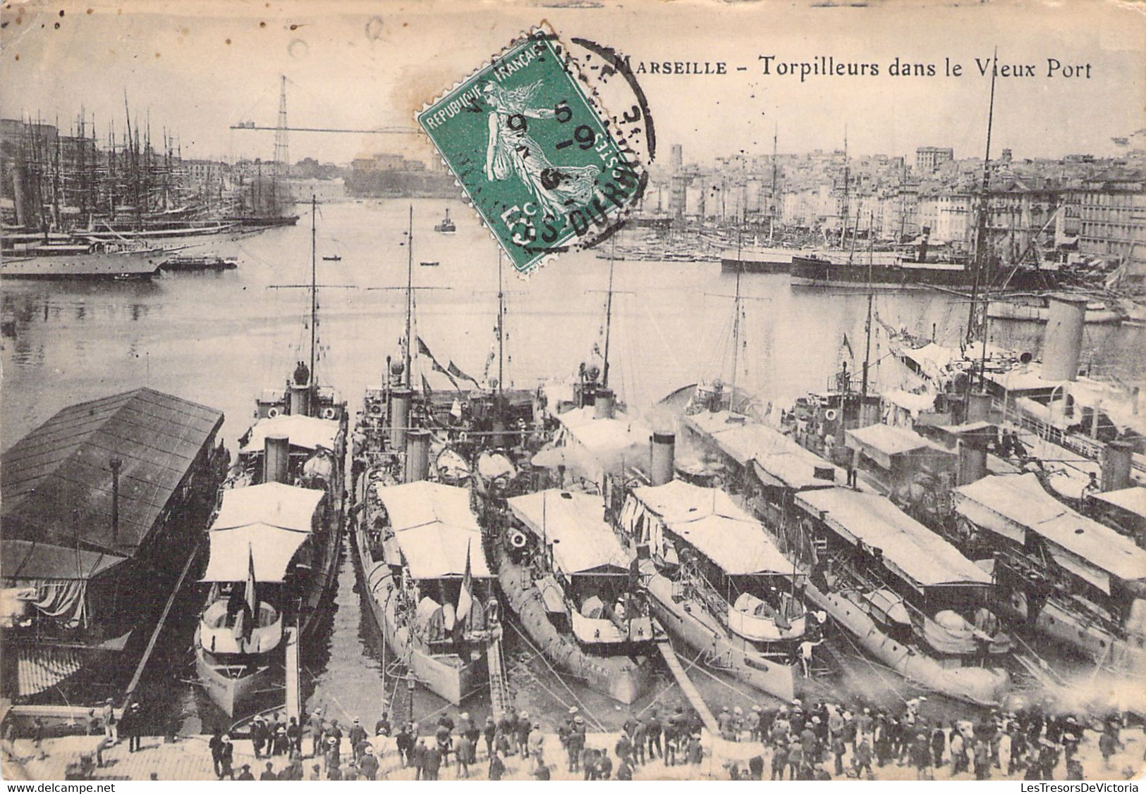 MILITARIA - MARSEILLE - Torpilleurs Dans Le Vieux Port - Carte Postale Ancienne - Materiaal