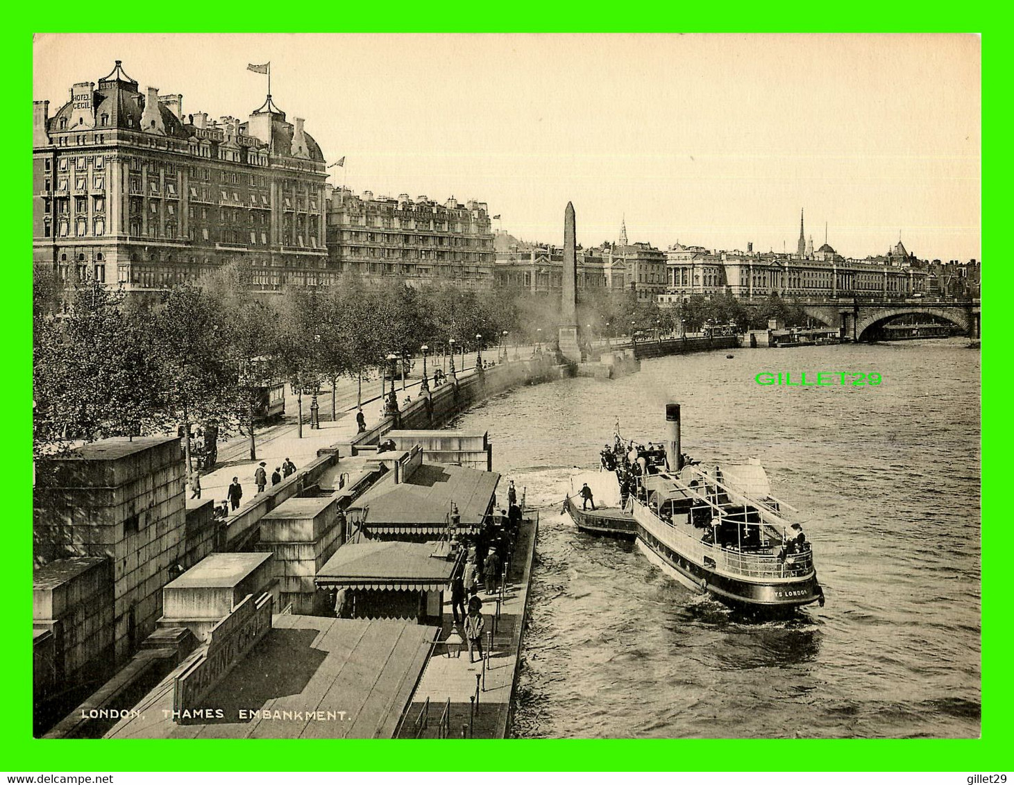 LONDON, UK - THAMES EMBANKMENT - ANIMATED WITH PEOPLES & SHIP - DIMENSION 15 X 20 Cm - - River Thames