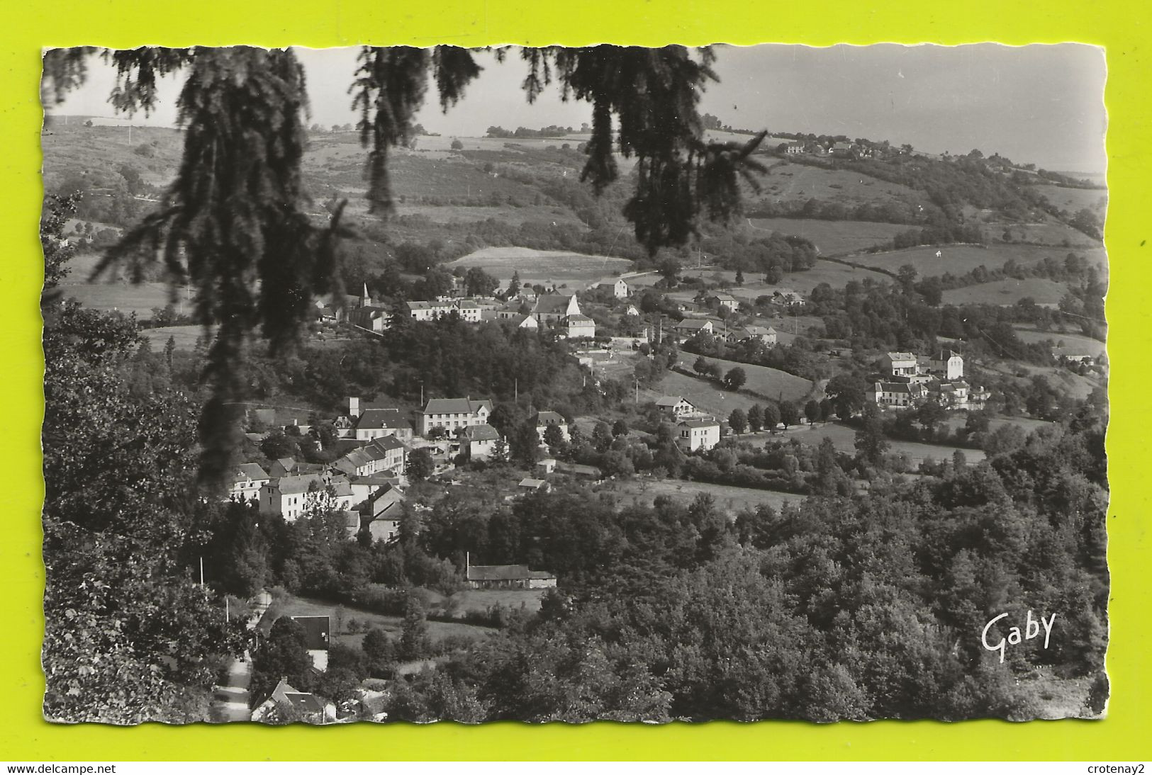 63 CHATEAUNEUF LES BAINS Vers Saint Gervais D'Auvergne N°3 Vue Générale VOIR DOS Et Flamme En 1962 - Saint Gervais D'Auvergne