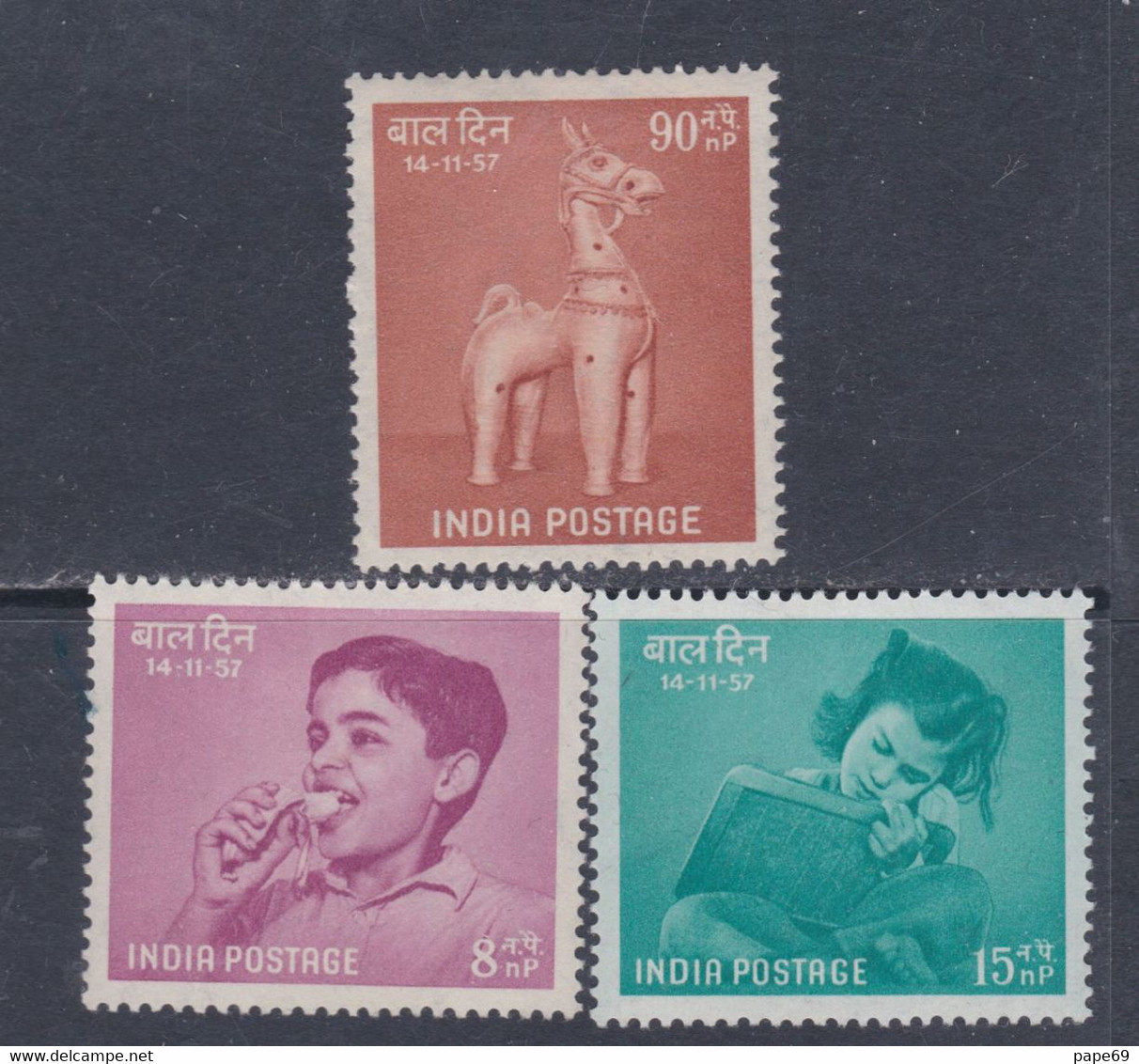 Inde N° 87 / 89 X   Journée De L'enfance : Les 3 Valeurs Trace De Charnière  Sinon TB - Unused Stamps