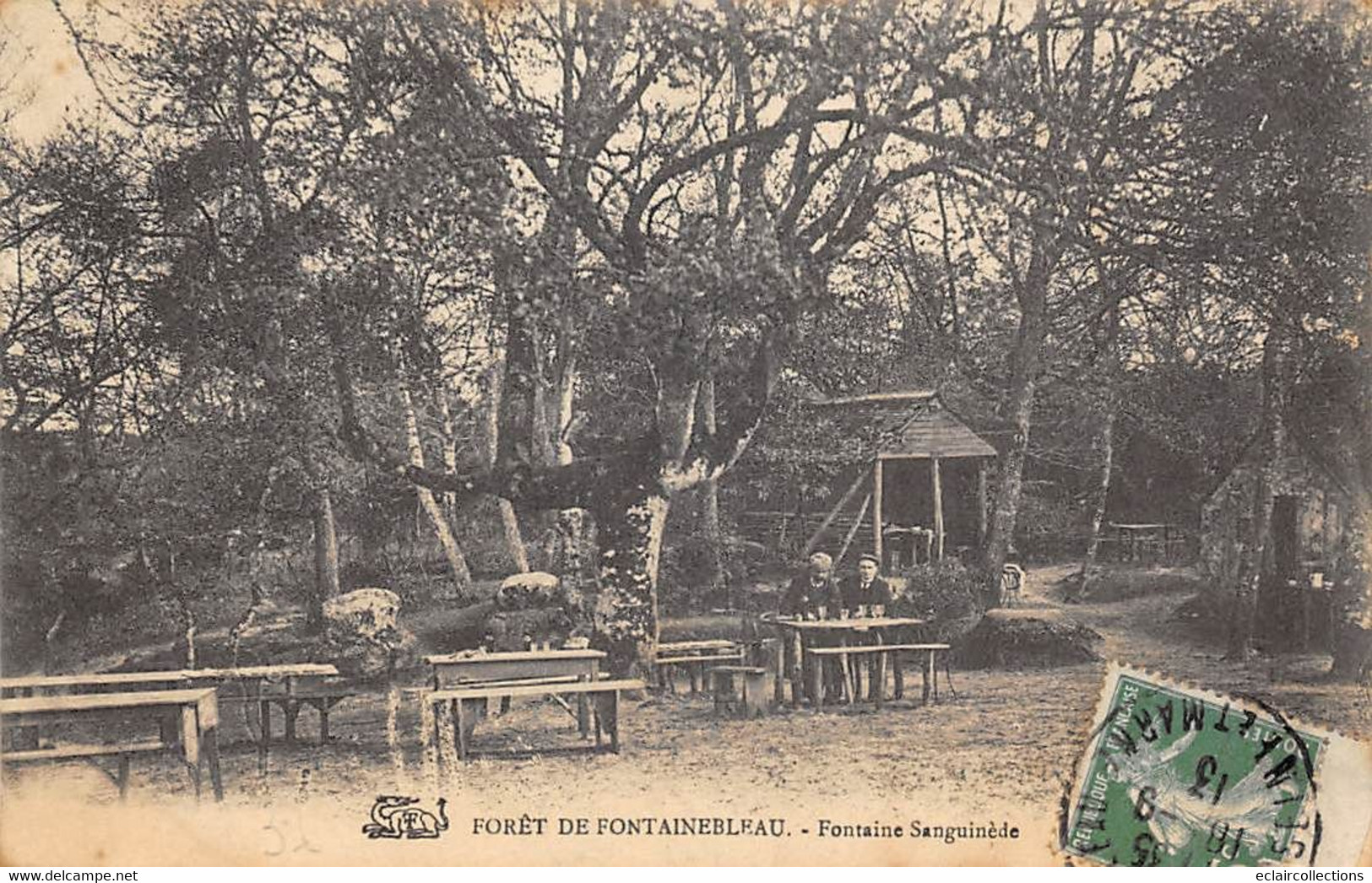 Fontainebleau           77         Fontaine Sanguinède            (voir Scan) - Fontainebleau