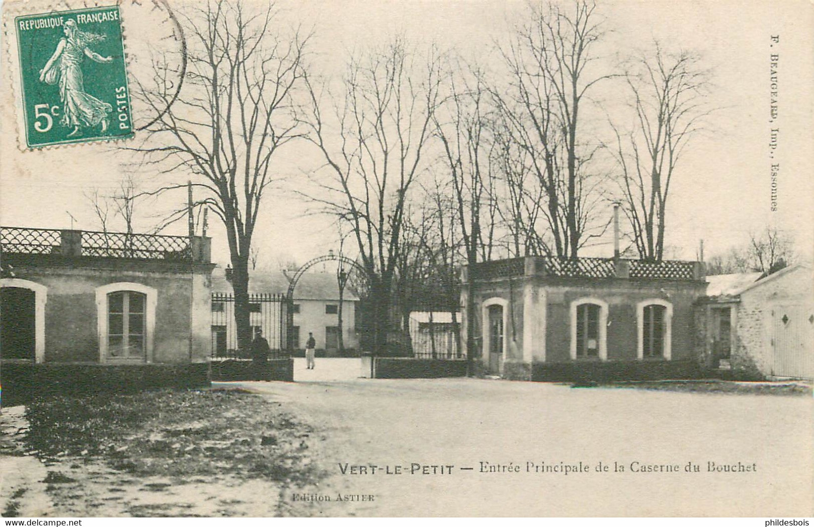 ESSONNE  VERT LE PETIT  Entrée Principale De La Caserne Bouchet - Vert-le-Petit