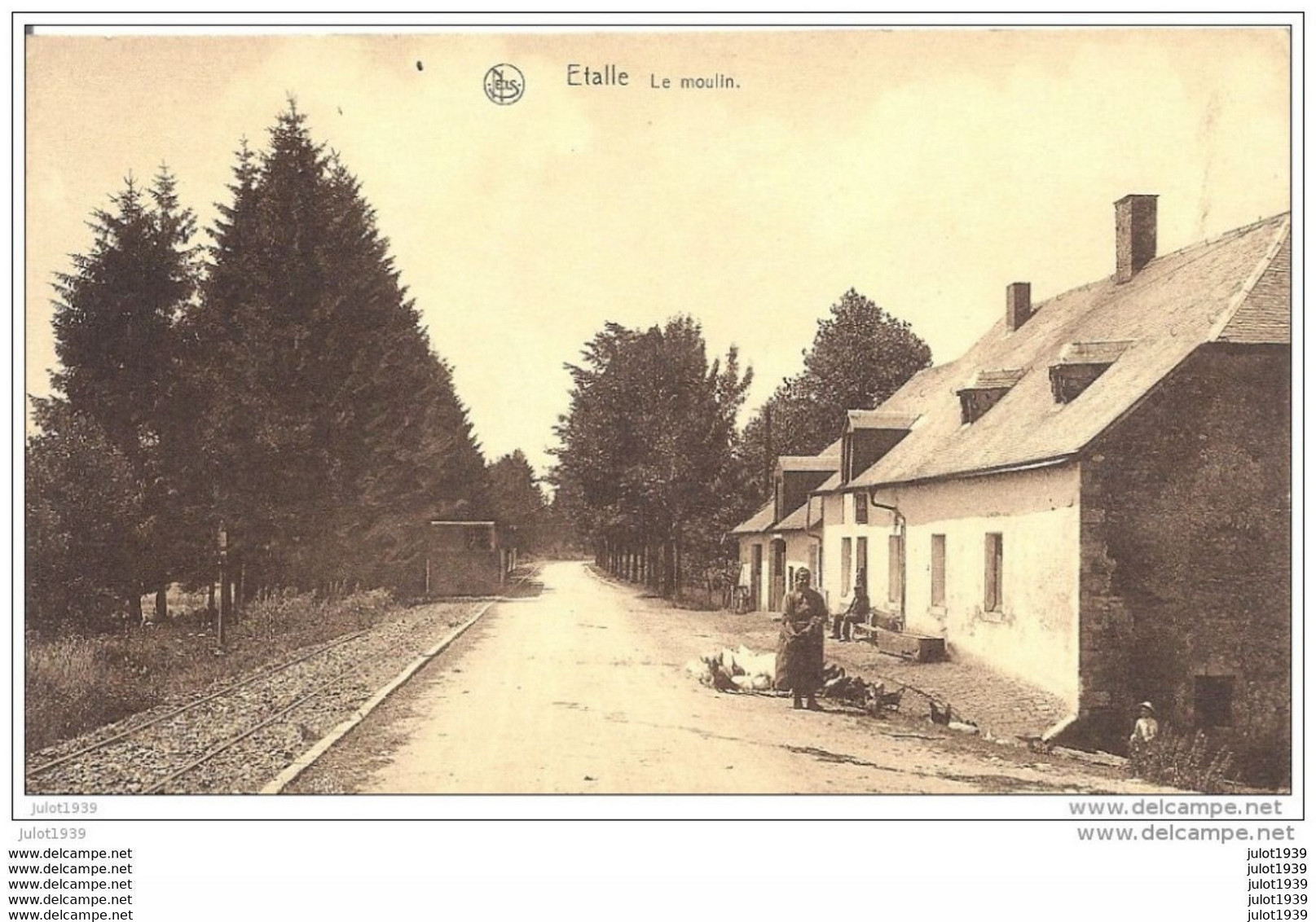 ETALLE ..-- TRAM Vers SAINTE - CECILE . . 1946 .  MOULIN .  BASSE - COUR !! - Etalle