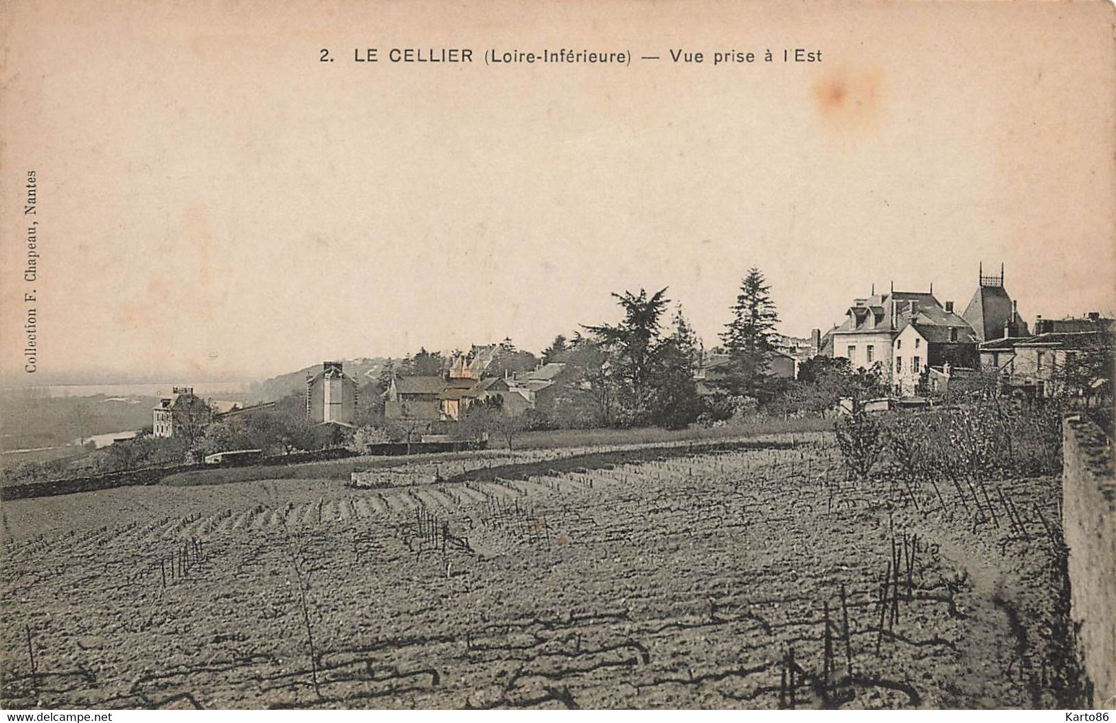 Le Cellier * Vue Du Village Prise à L'est * Vigne Vignoble - Le Cellier