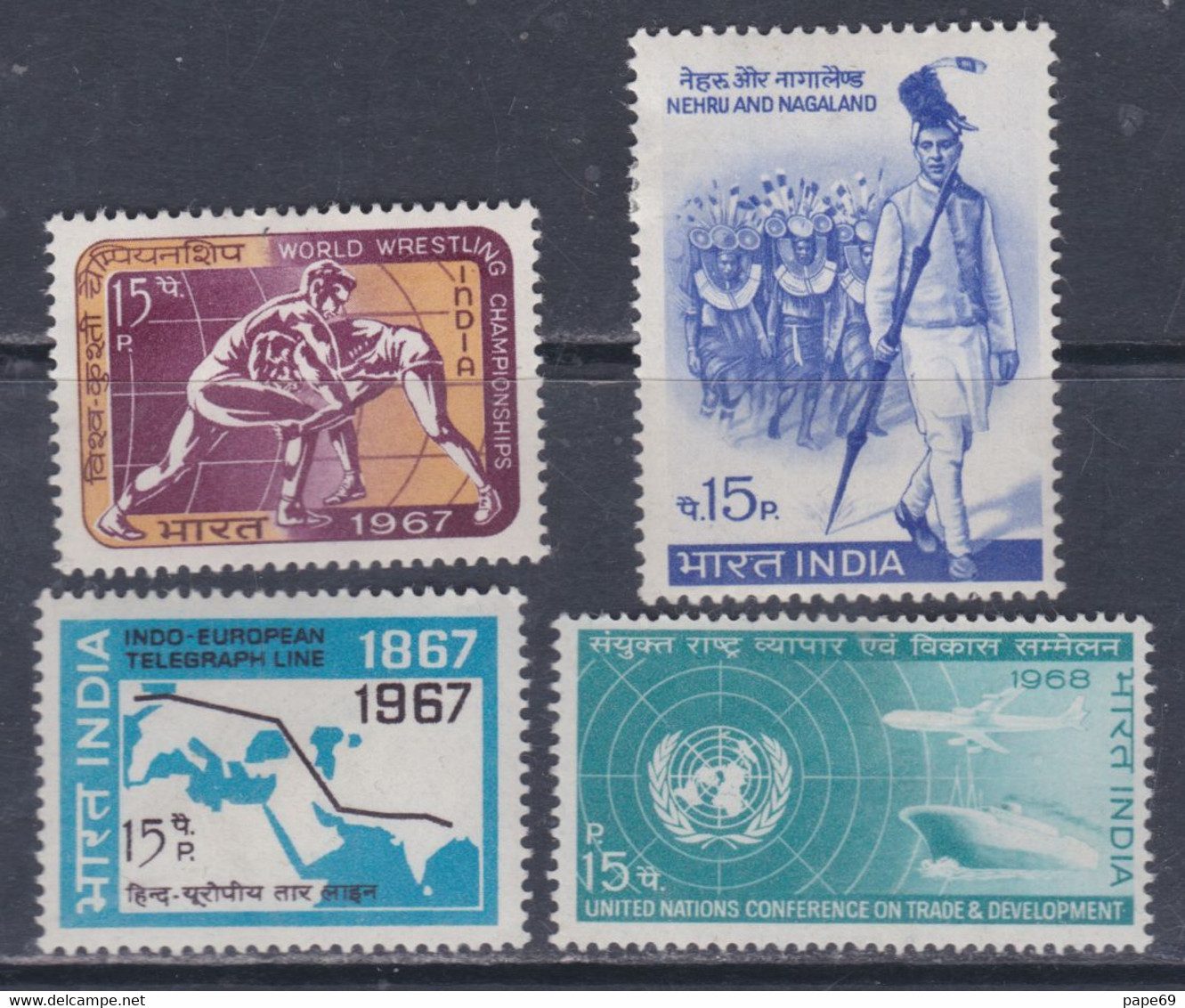 Inde N°  239 / 41 + 246 X  : Les 4 Valeurs Trace De Charnière Sinon TB - Unused Stamps