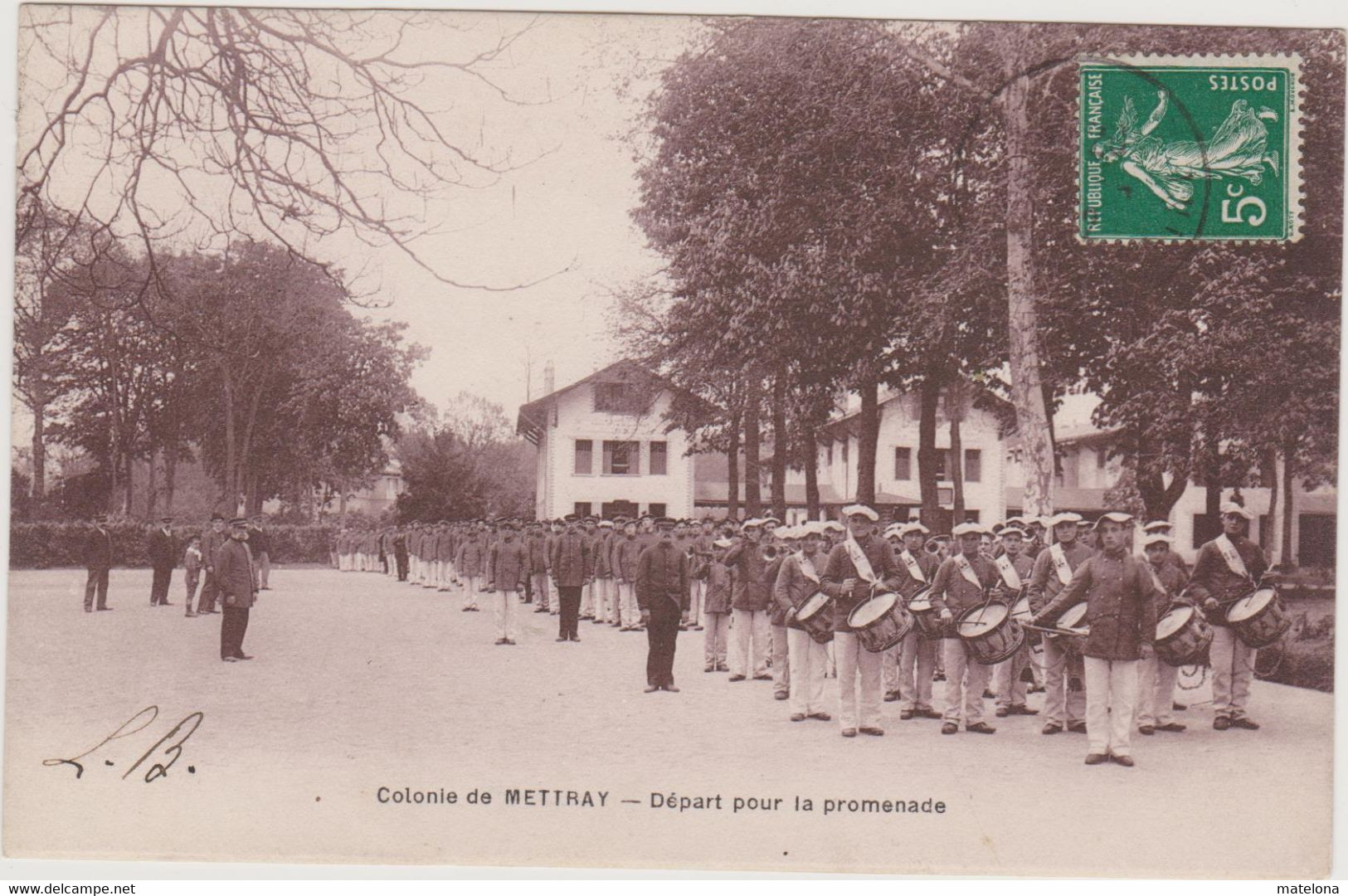 INDRE ET LOIRE COLONIE DE METTRAY DEPART POUR LA PROMENADE - Mettray