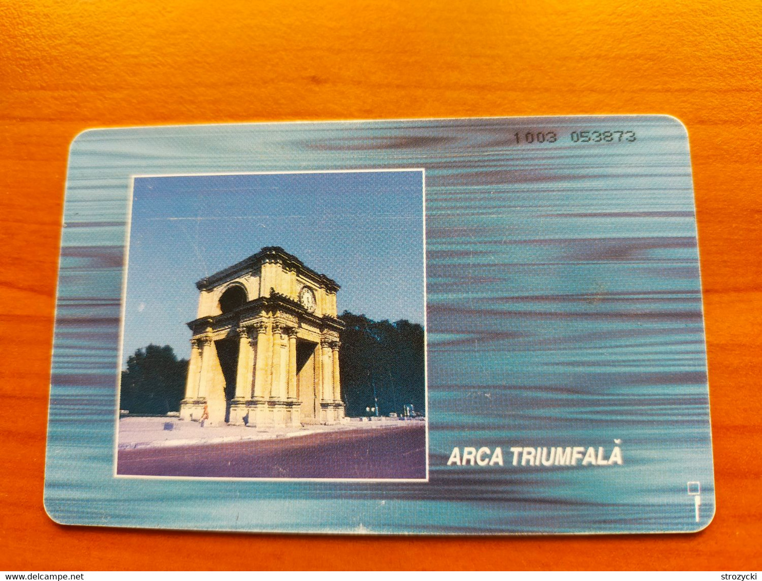 Moldova - Triumphal Arch - 12/97 - Moldavia