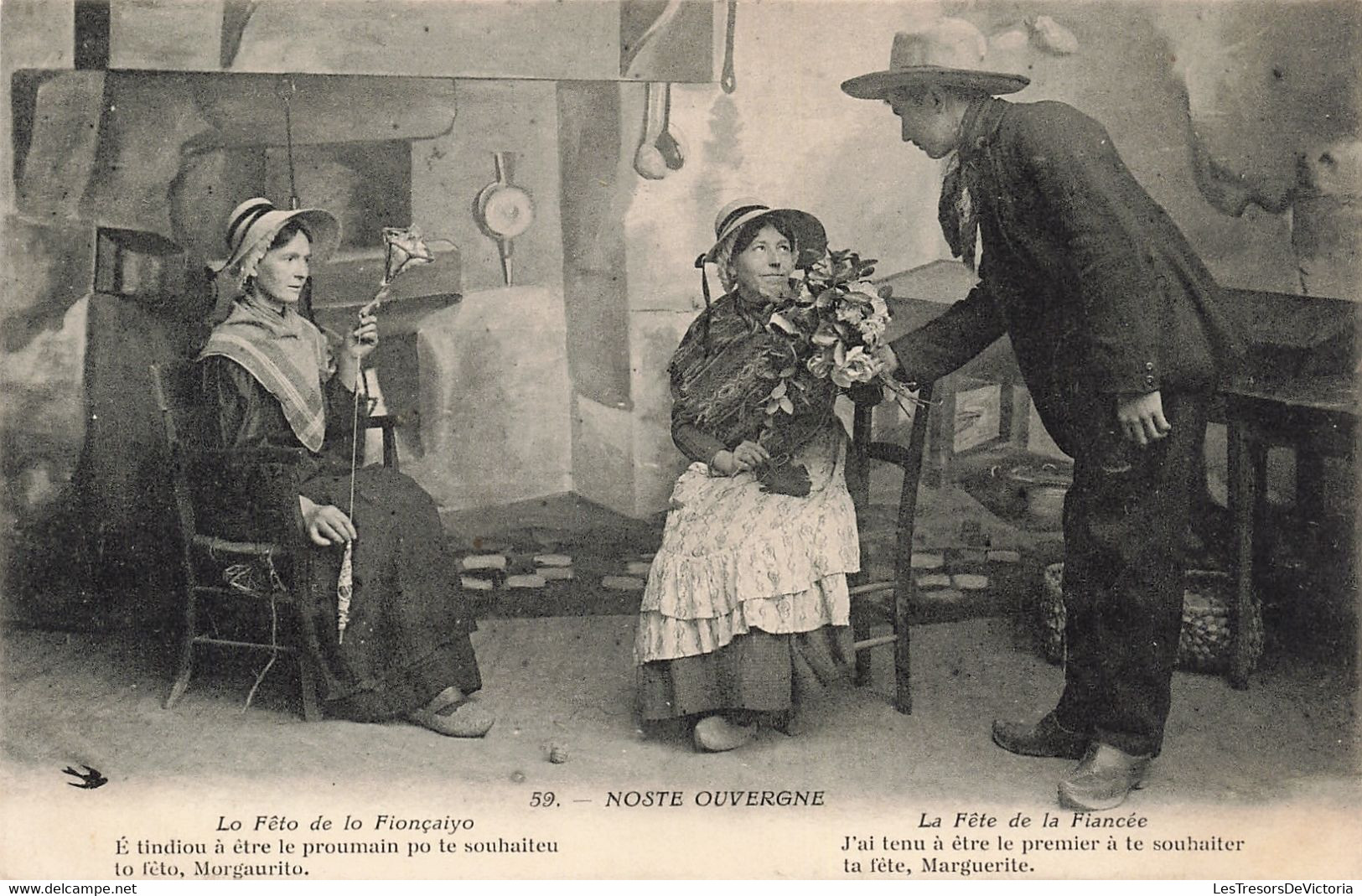 Folklore - Noste Ouvergne - La Fête De La Fiancée - Fusain - Fleur - Cheminée -  Carte Postale Ancienne - Personajes