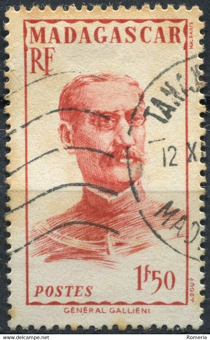 Madagascar - 1946 -> 1954 - Lot timbres Yt 300 á 326 oblitérés, quelques * TC