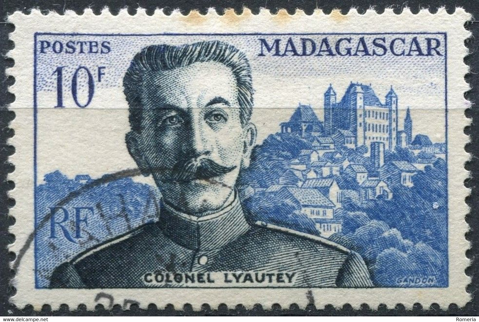 Madagascar - 1946 -> 1954 - Lot timbres Yt 300 á 326 oblitérés, quelques * TC