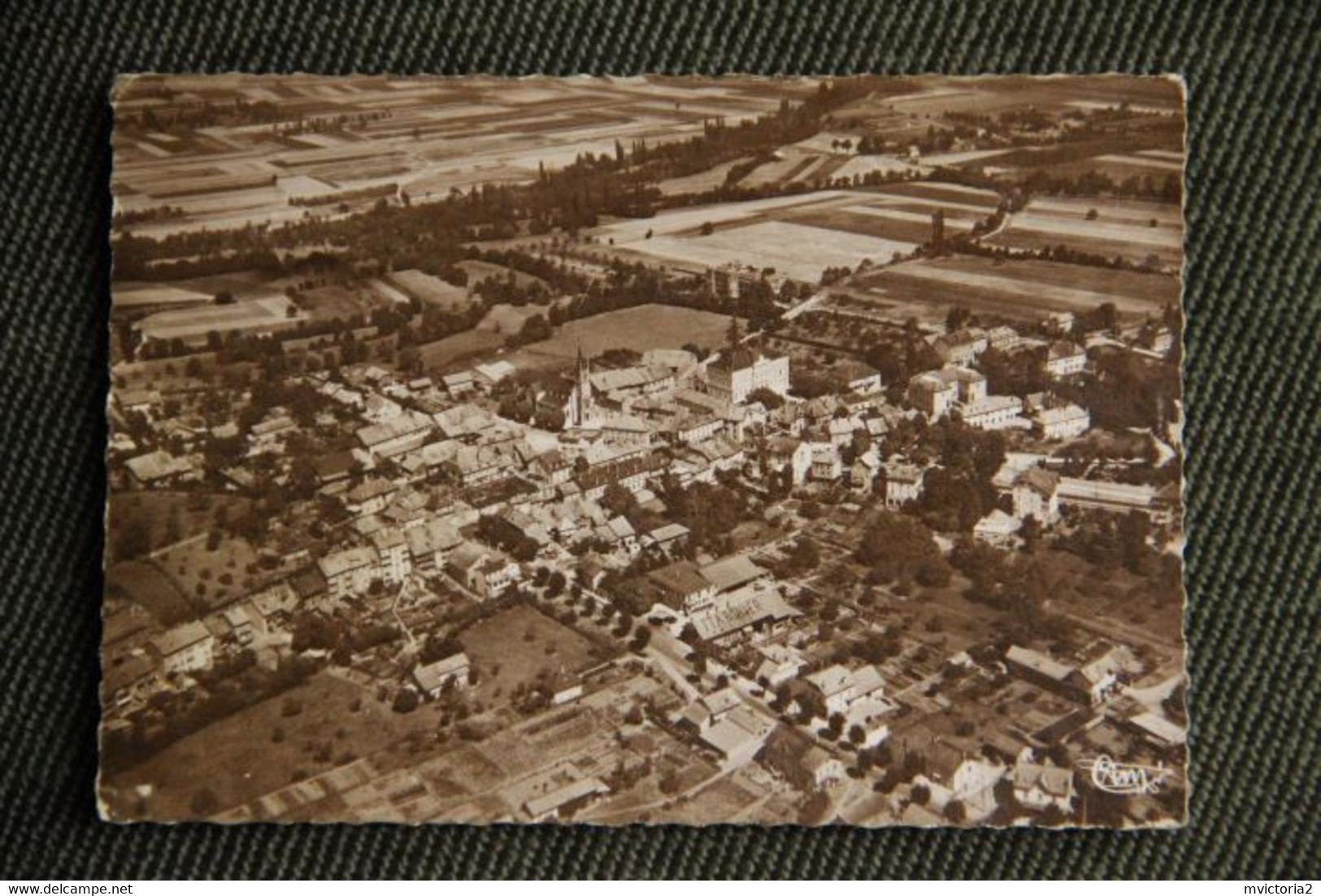 SAINT JULIEN : Vue Générale Aérienne - Saint-Julien-en-Genevois