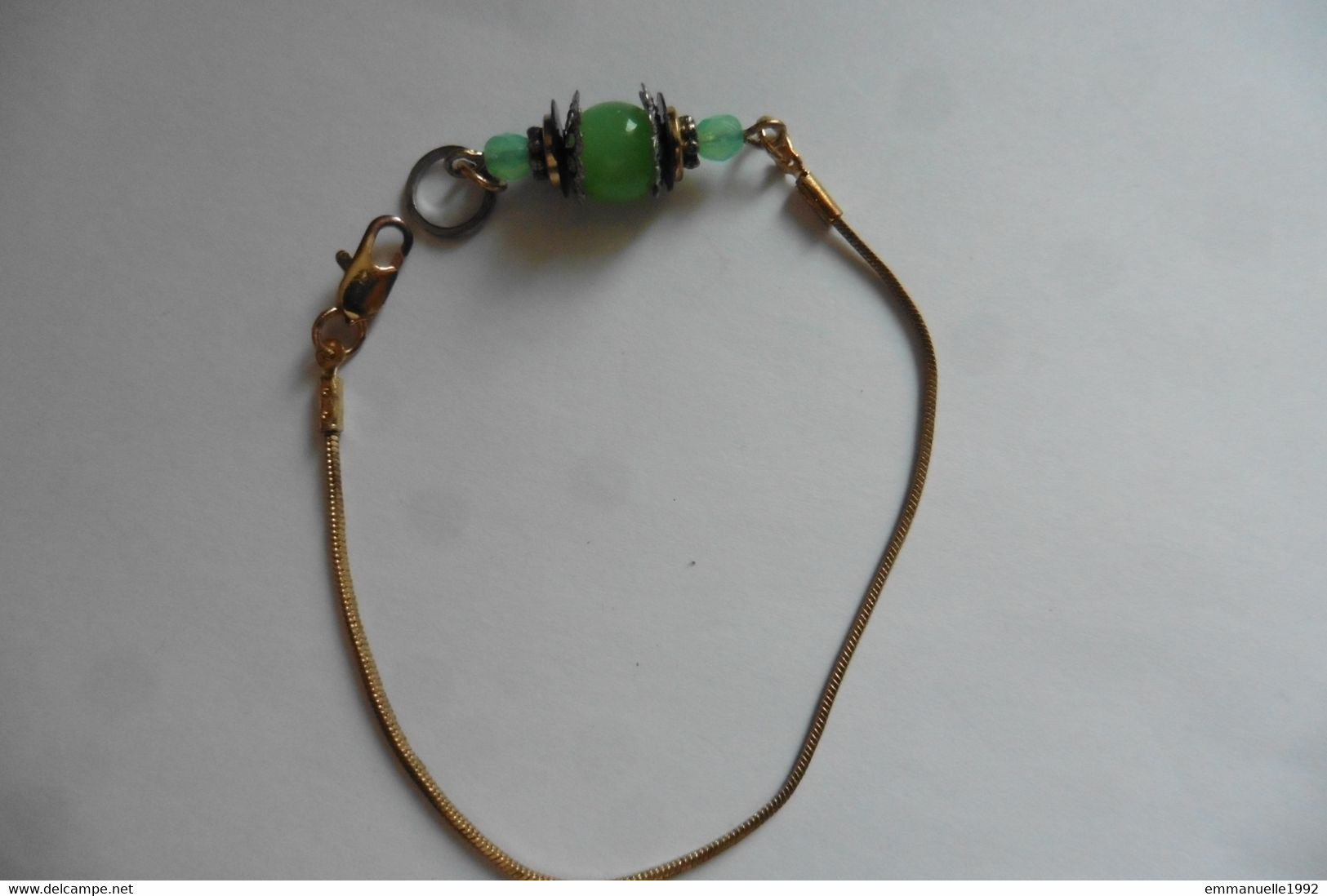 Bracelet Créateur La Fiancée Du Facteur Style 1900 Art Nouveau Chaîne Maille Doré Perles Et Cristaux Vert Clair - Armbänder