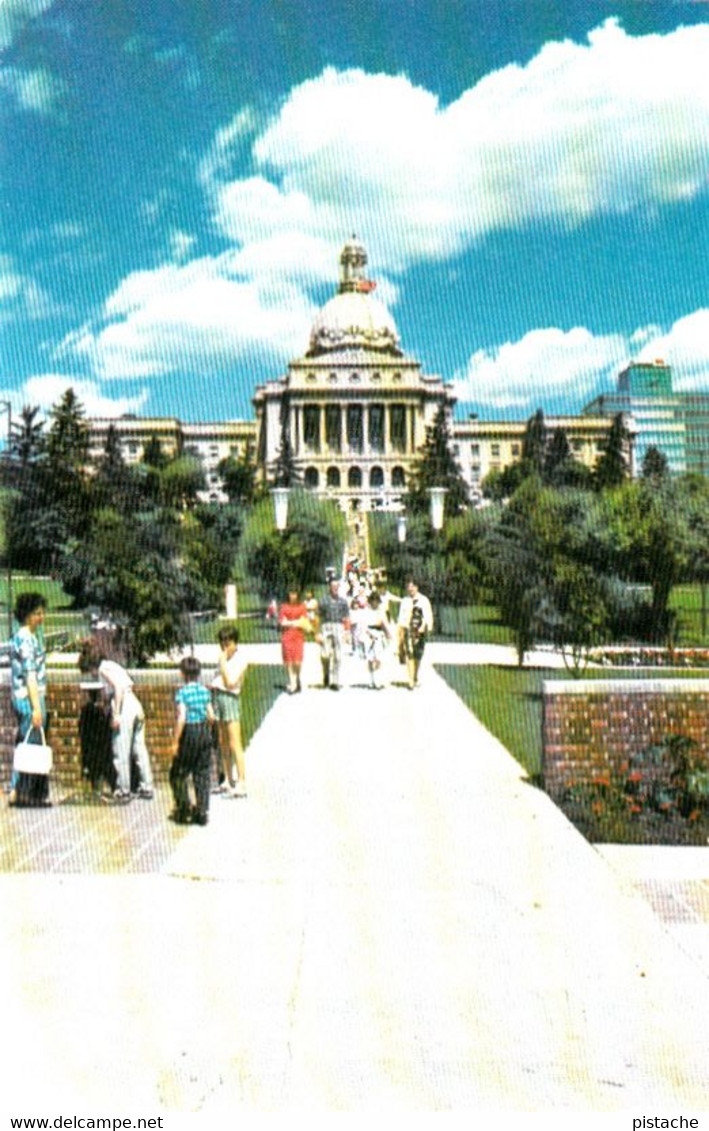 3631 – Edmonton Alberta Canada – Legislative Building – Parliament Government – Animation - VG Condition – 2 Scans - Edmonton