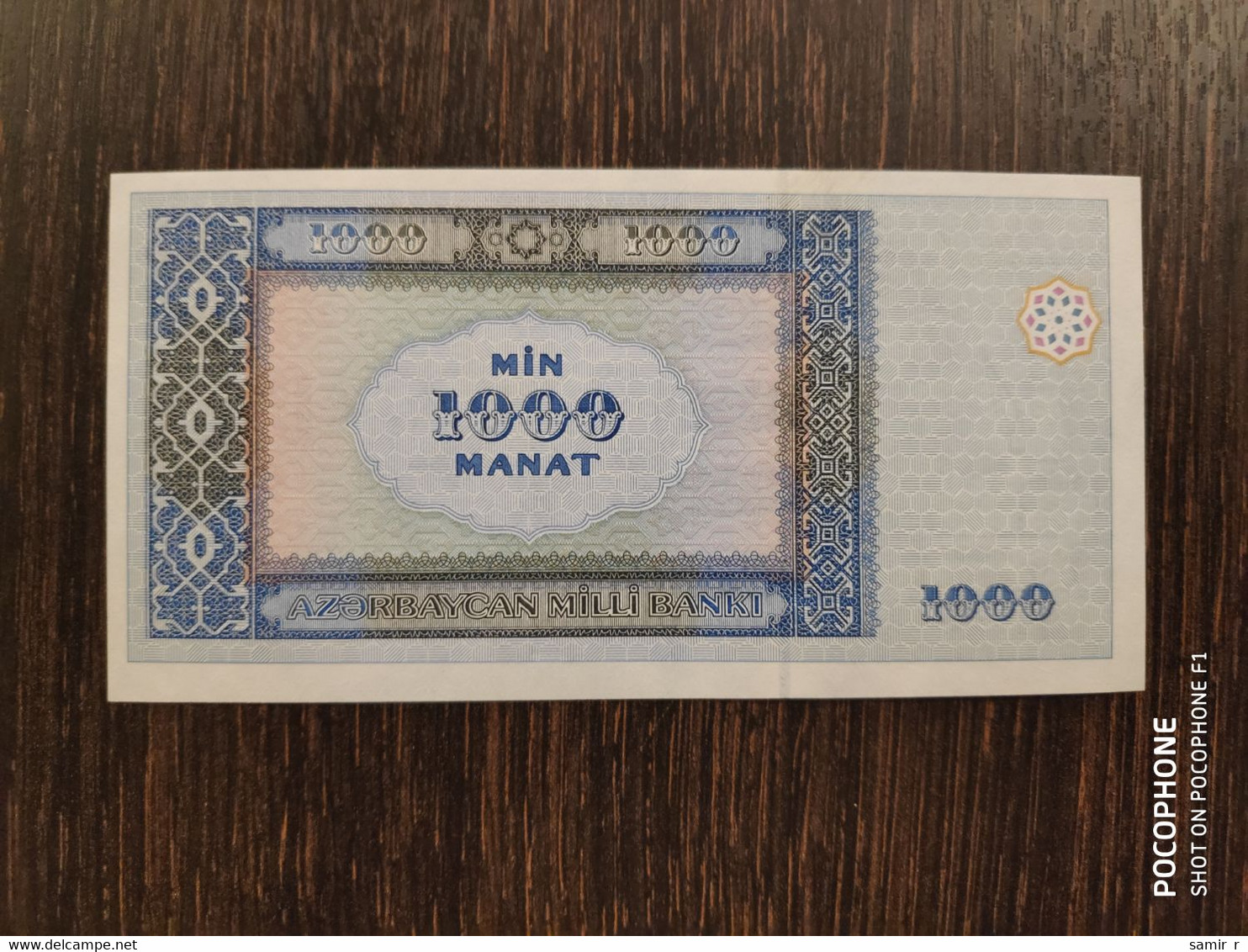 2001 Azerbaijan 1000 Manat UNC - Azerbaïjan