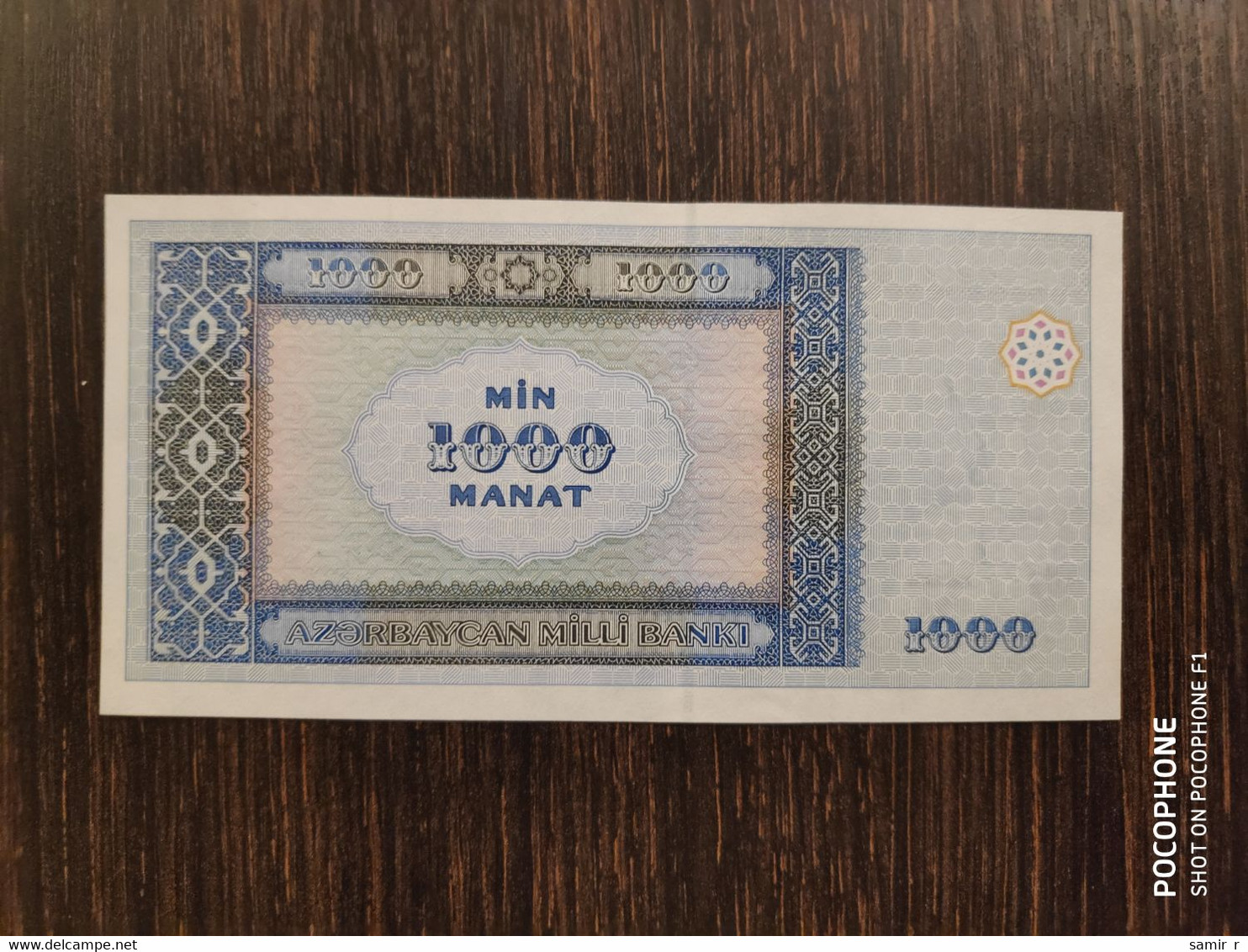 2001 Azerbaijan 1000 Manat UNC - Azerbaïdjan