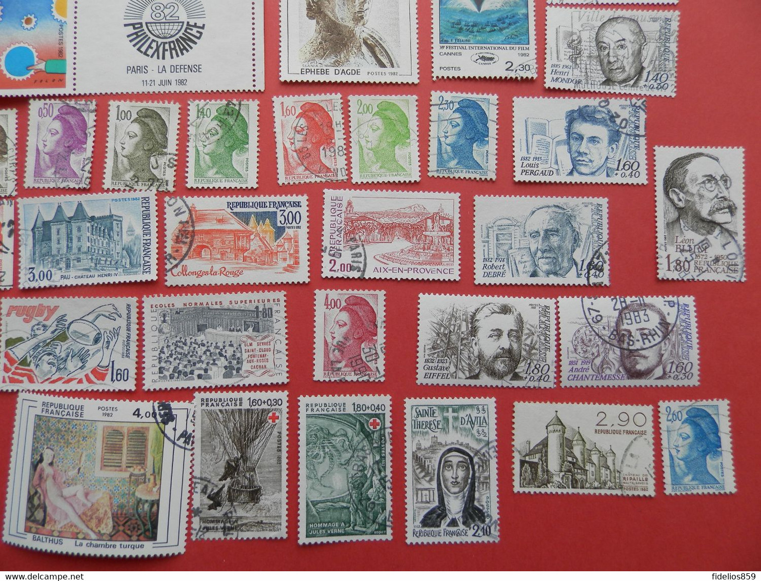 FRANCE OBLITERES : ANNEE COMPLETE 1982 SOIT 74 TIMBRES POSTE DIFFERENTS 1ER CHOIX - 1980-1989