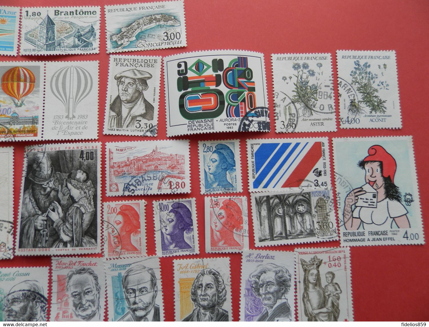 FRANCE OBLITERES : ANNEE COMPLETE 1983 SOIT 44 TIMBRES POSTE DIFFERENTS 1ER CHOIX - 1980-1989