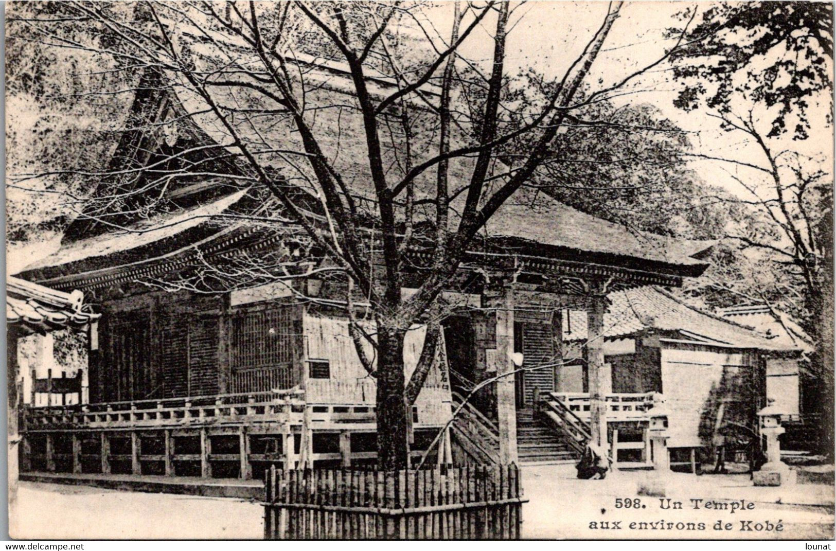 Un Temple Aux Environs De Kobé - Kobe