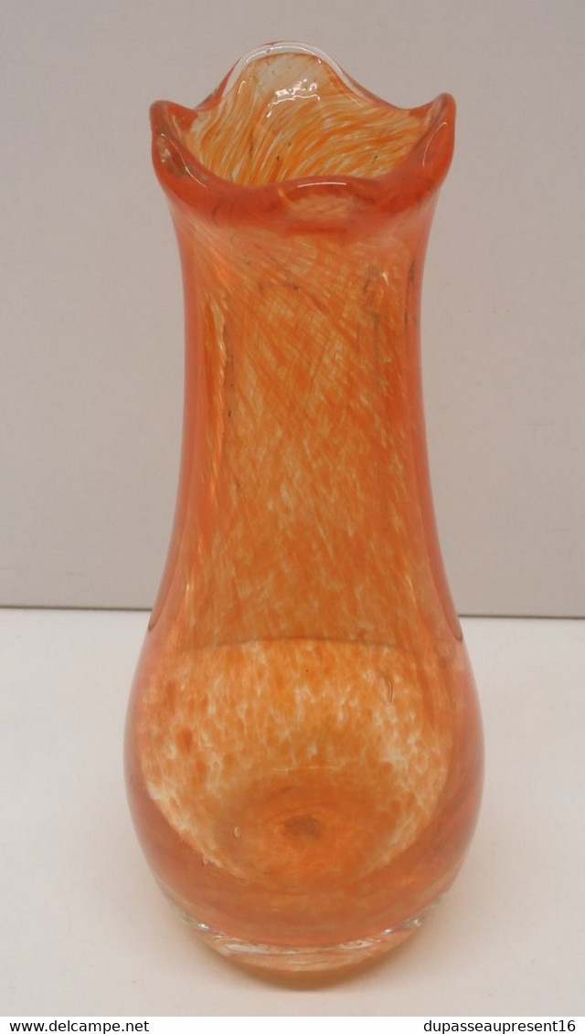 *JOLI VASE VERRE Soufflé VINTAGE INCOLORE & ORANGE Collection Déco XXe   E - Vazen