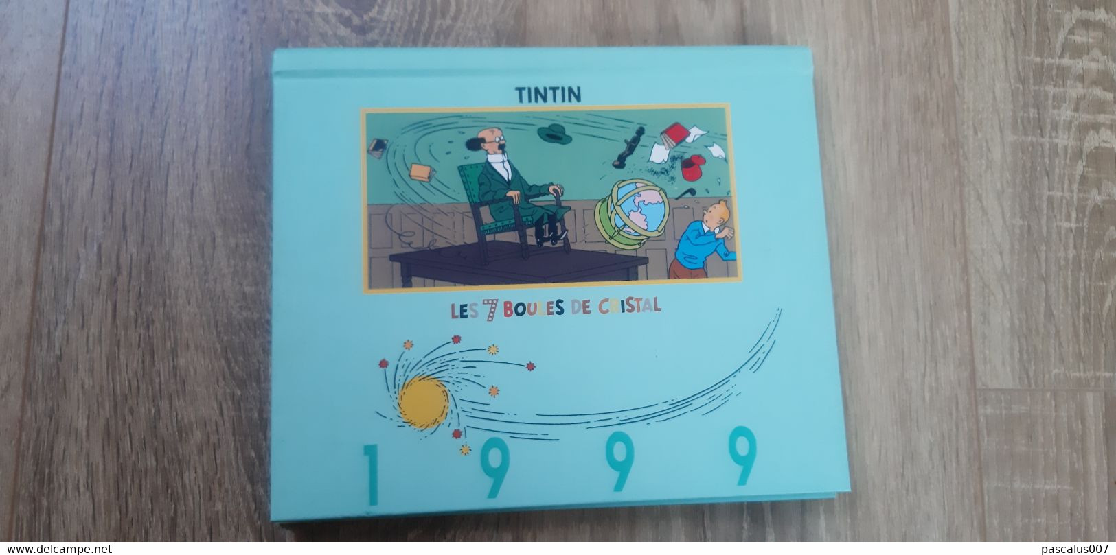 B01-418 Livre Calendrier Agenda 1999 Hergé Tintin Les 7 Boules De Cristal Moulinsart 1998 - Hergé