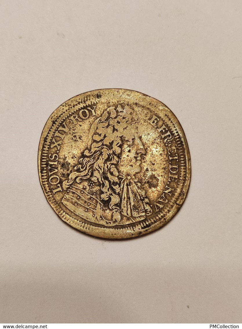 JETON AU BUSTE DE LOUIS XIV VILLE LIBRE IMPERIALE DE NUREMBERG ALLEMAGNE - Royaux/De Noblesse