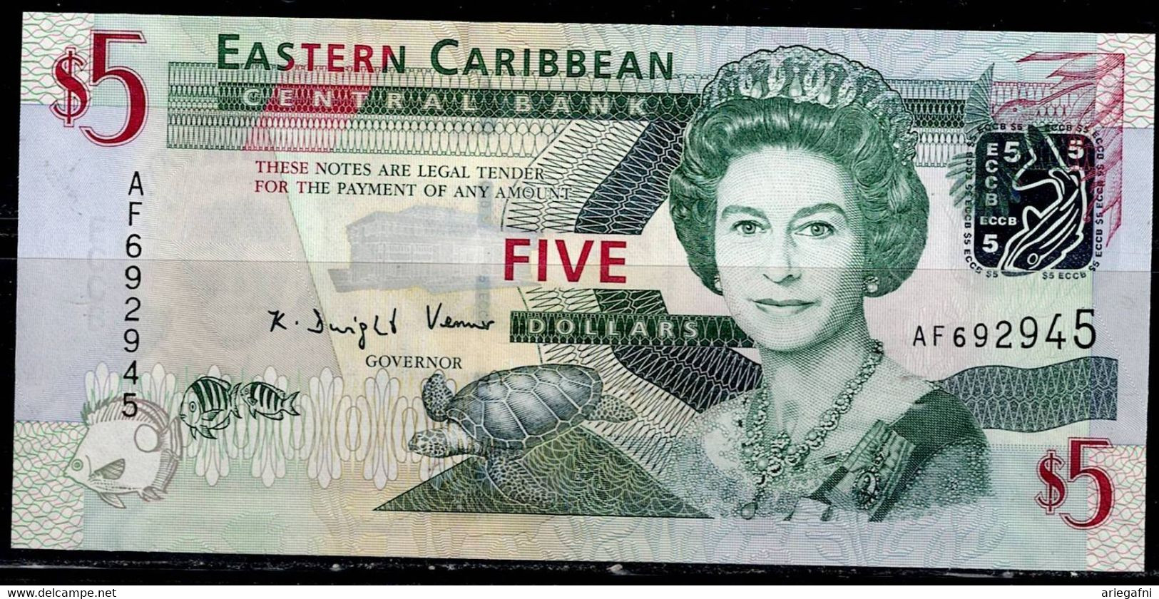 EAST CARRIBEANS 2003 BANKNOTES ELISABETH II FIVE DOLARS UNC !! - Oostelijke Caraïben