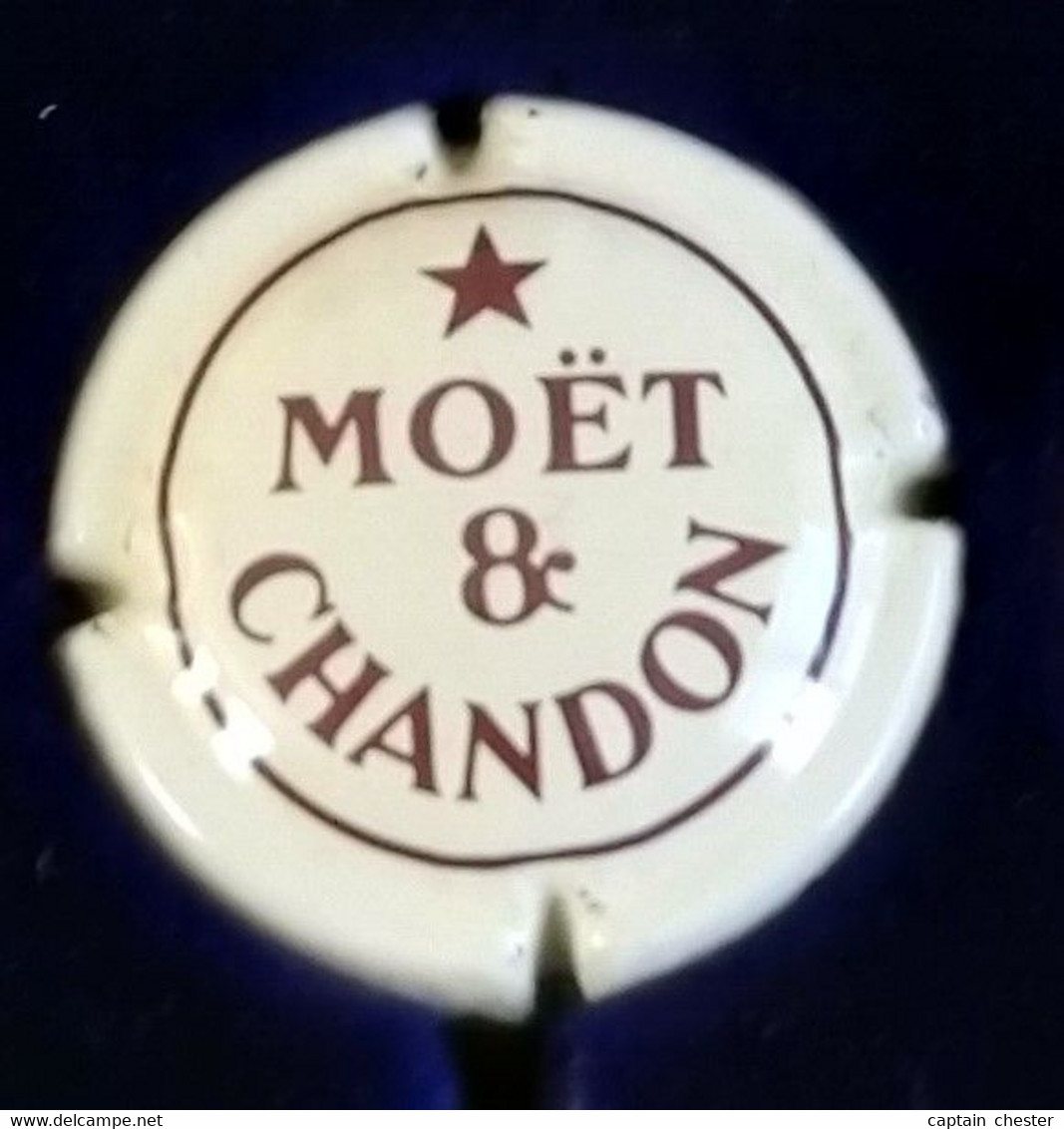 PLAQUE DE MUSELET DE CHAMPAGNE " MOET ET CHANDON N° 159 CREME ET MARRON " - Moet Et Chandon