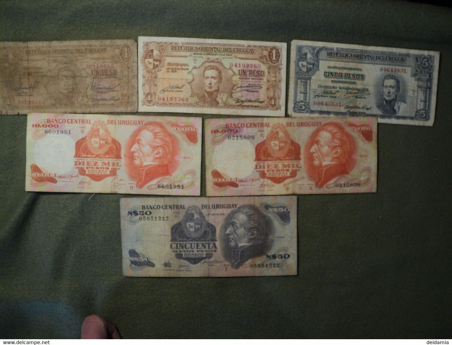 URUGUAY. LOT DE 6 BILLETS DE BANQUE DIFFERENTS. 1939 / 1988 - Uruguay