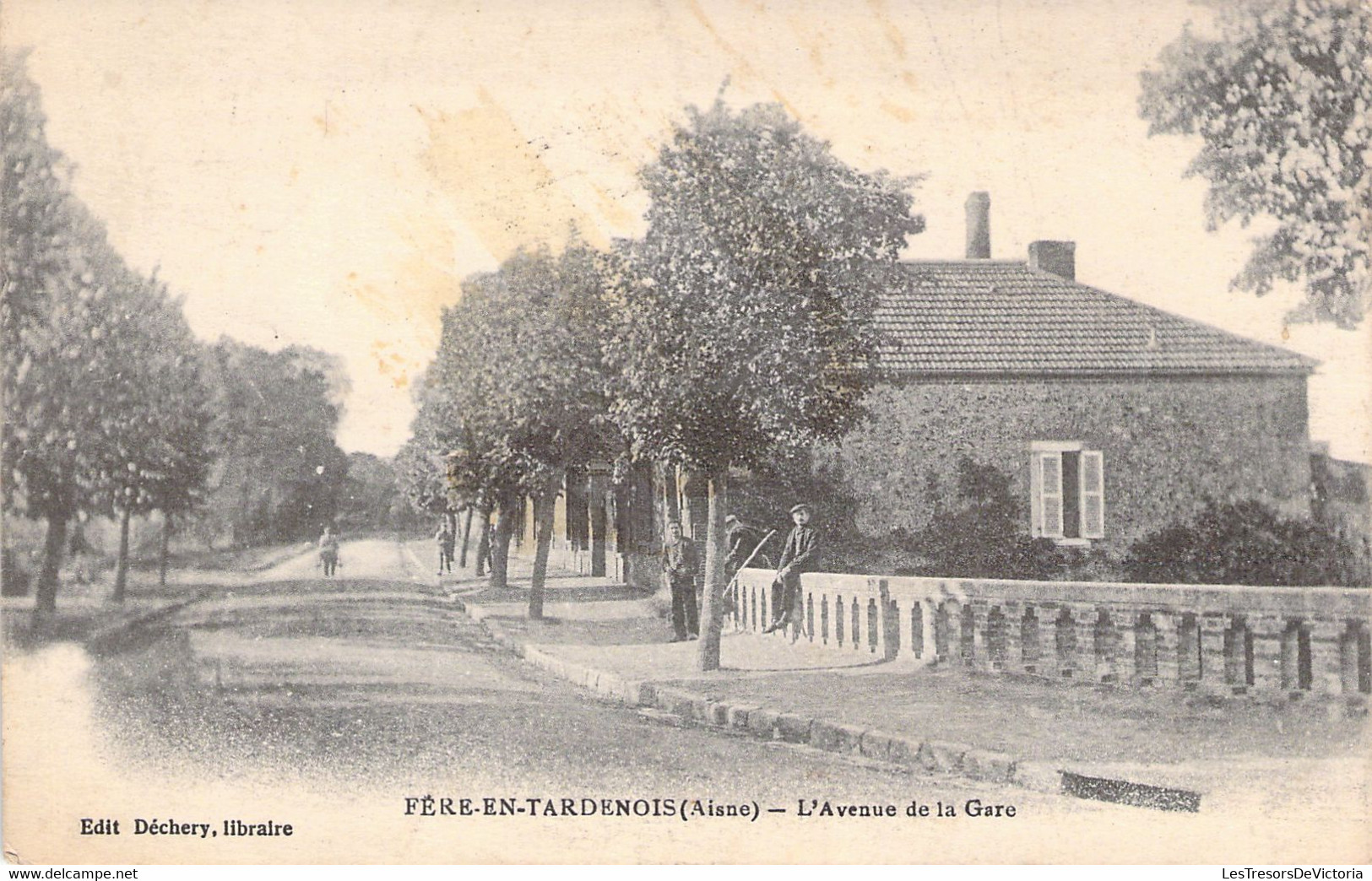 FRANCE - 02 - FERE EN TARDENOIS - L'Avenue De La Gare - Déchery édit - Carte Postale Ancienne - Fere En Tardenois