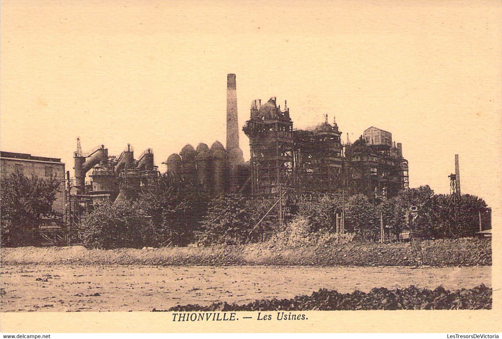 FRANCE - 57 - THIONVILLE - Les Usines - Edition Prisunic - Carte Postale Ancienne - Thionville
