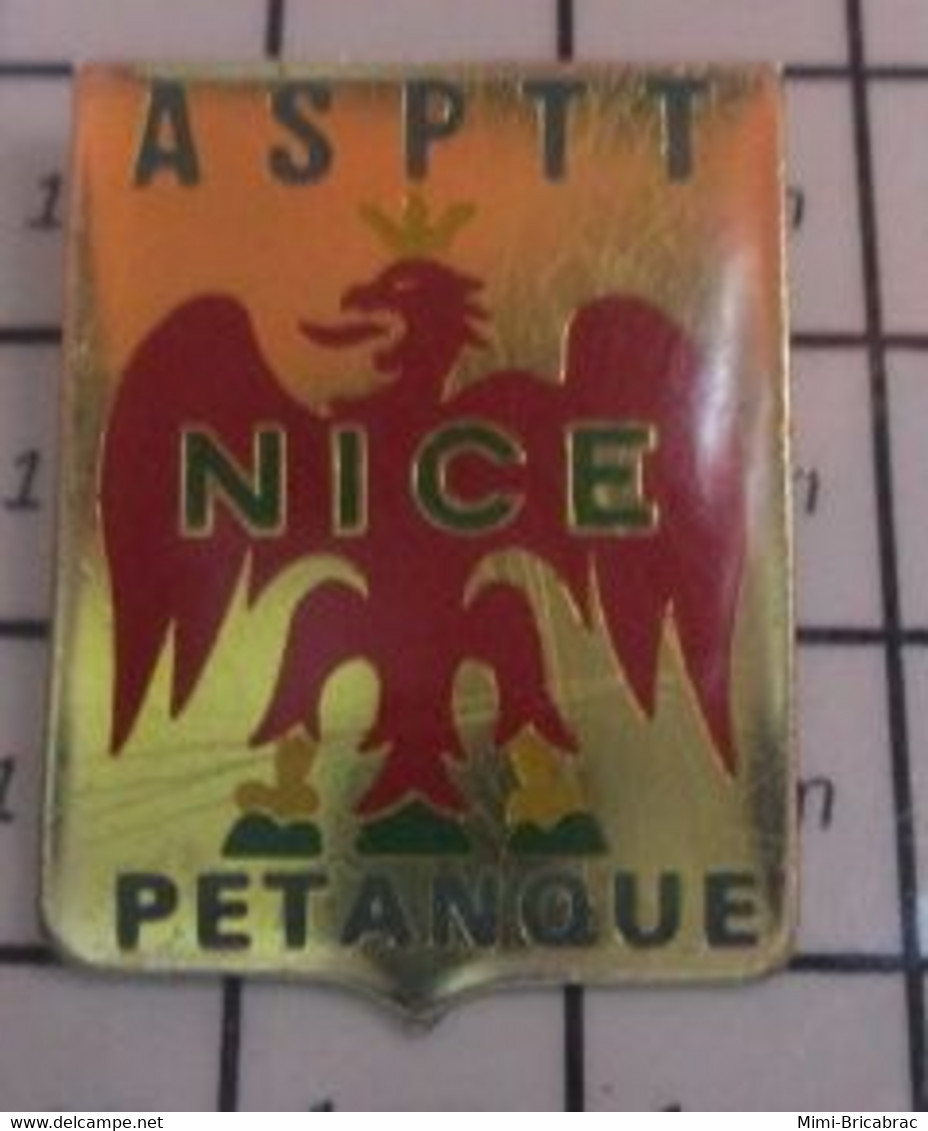 414c Pin's Pins / Beau Et Rare / SPORTS / AIGLE ROUGE ASPTT NICE PETANQUE - Bowls - Pétanque