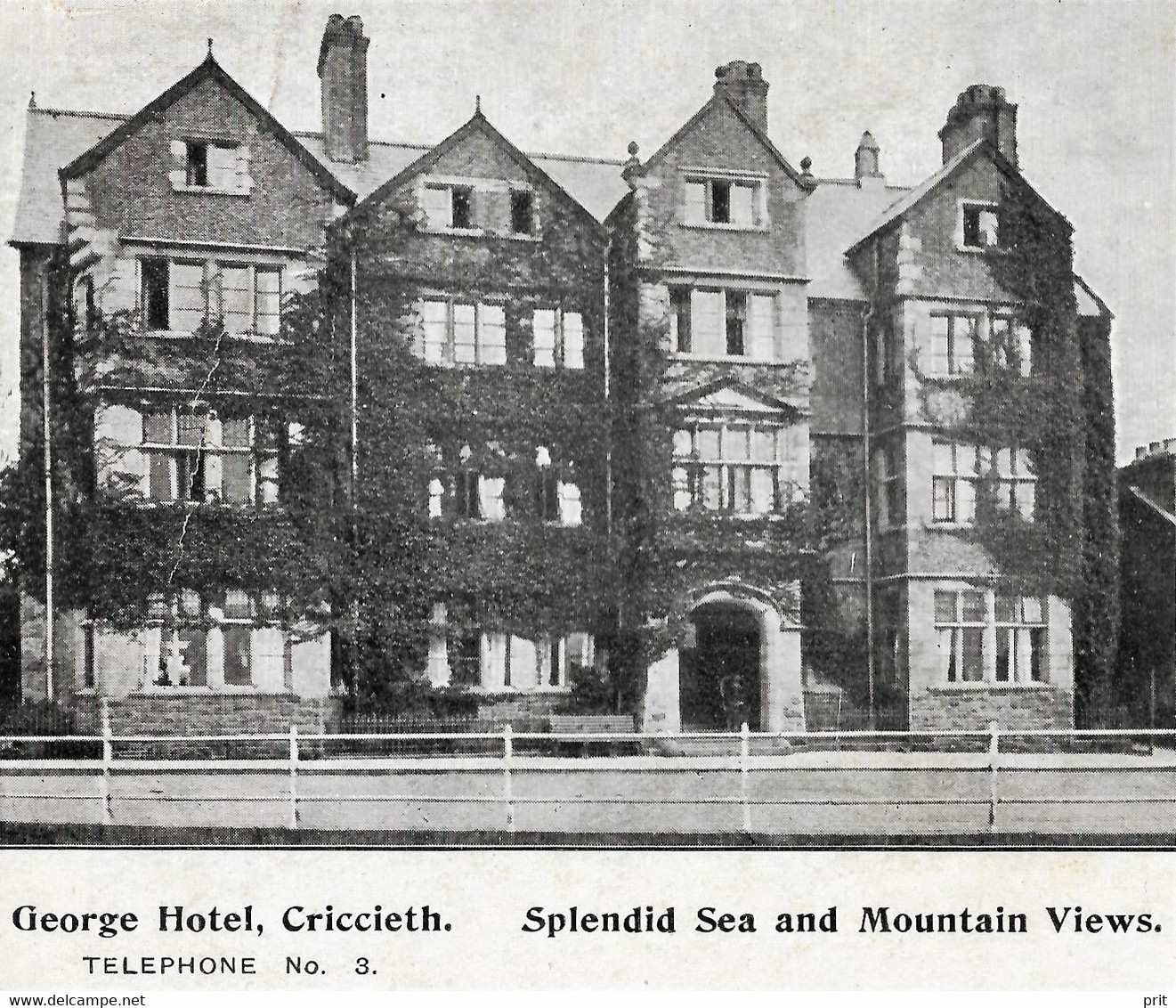 George Hotel, Criccieth Gwynedd 1914 Used Postcard, Posted In 1915. Publisher Quellyn Roberts & Co North Wales Hotels - Gwynedd