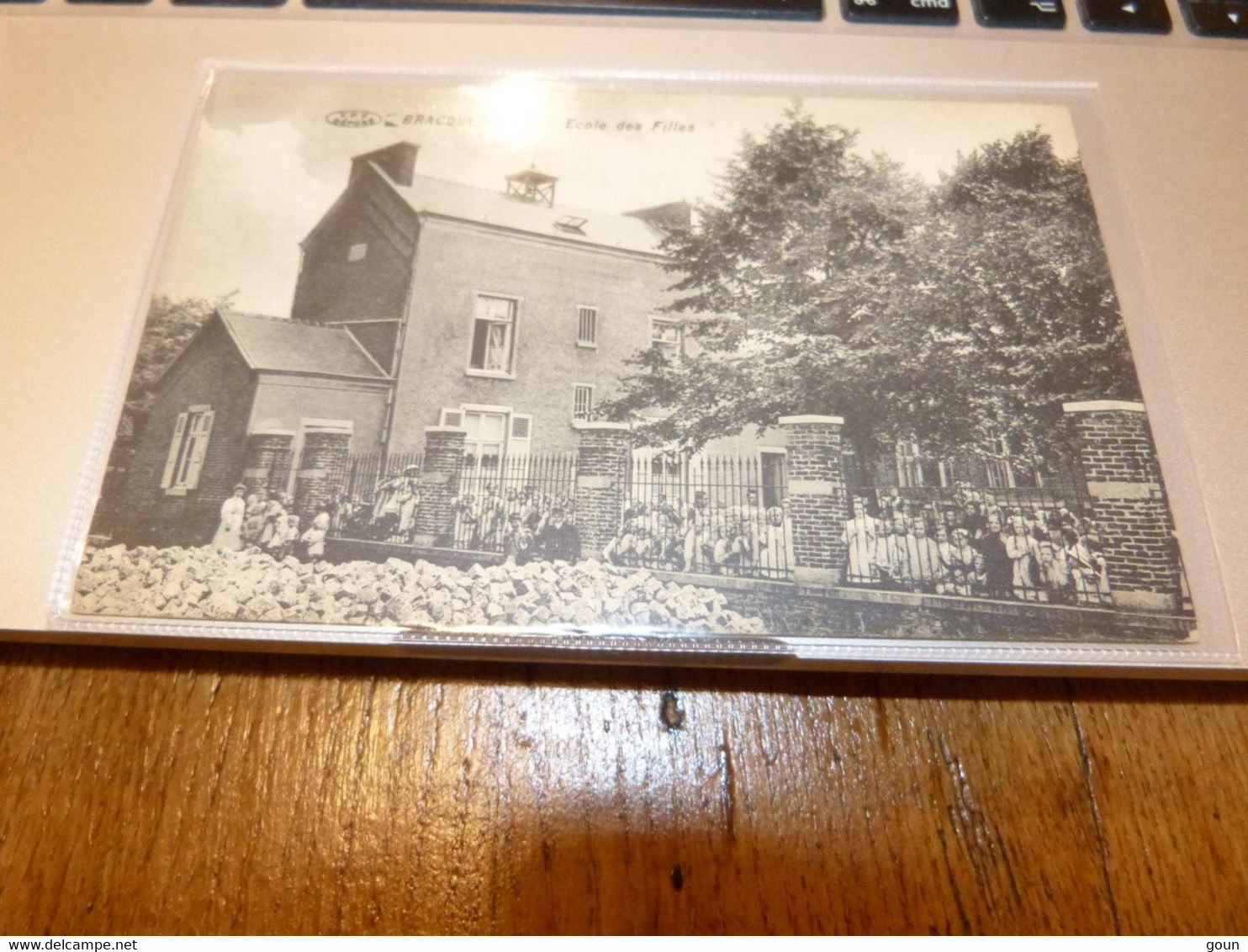 Cpa Bracquegnies Ecole Des Filles - La Louvière