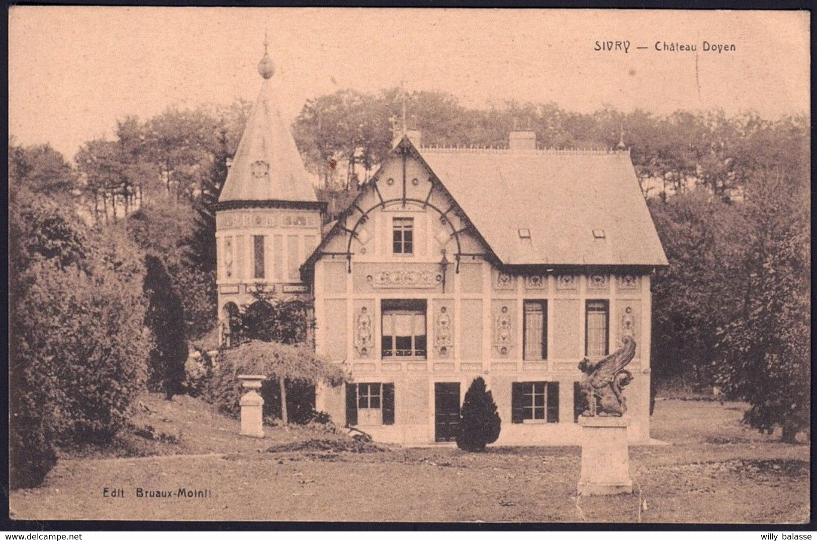 +++ CPA - SIVRY - Château Doyen  // - Sivry-Rance