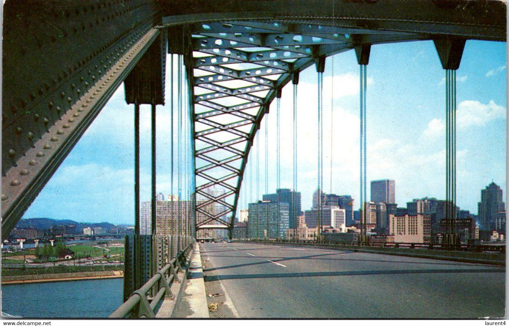 (1 P 6) USA - (not Posted) Pittsburgh (bridge) - Pittsburgh
