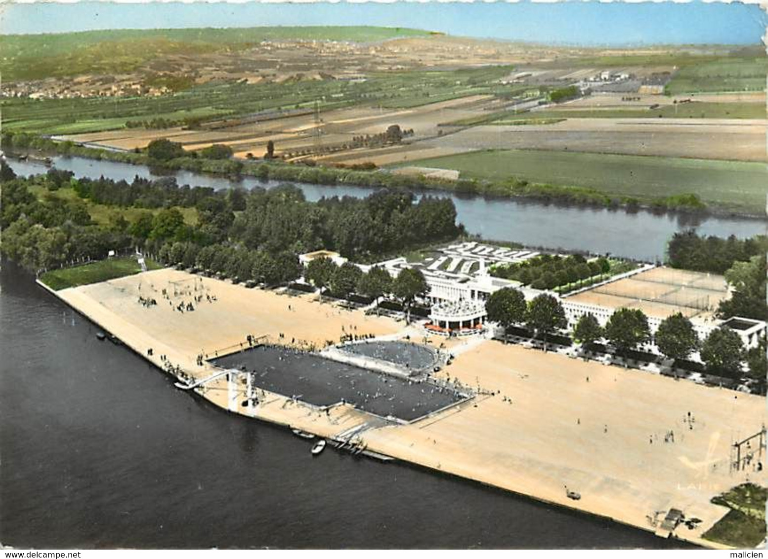 - Cpsm -ref-AC394- Yvelines - Medan -villennes - Piscine Et Plage - Piscines - Vue Aerienne Lapie N° 6 - - Medan