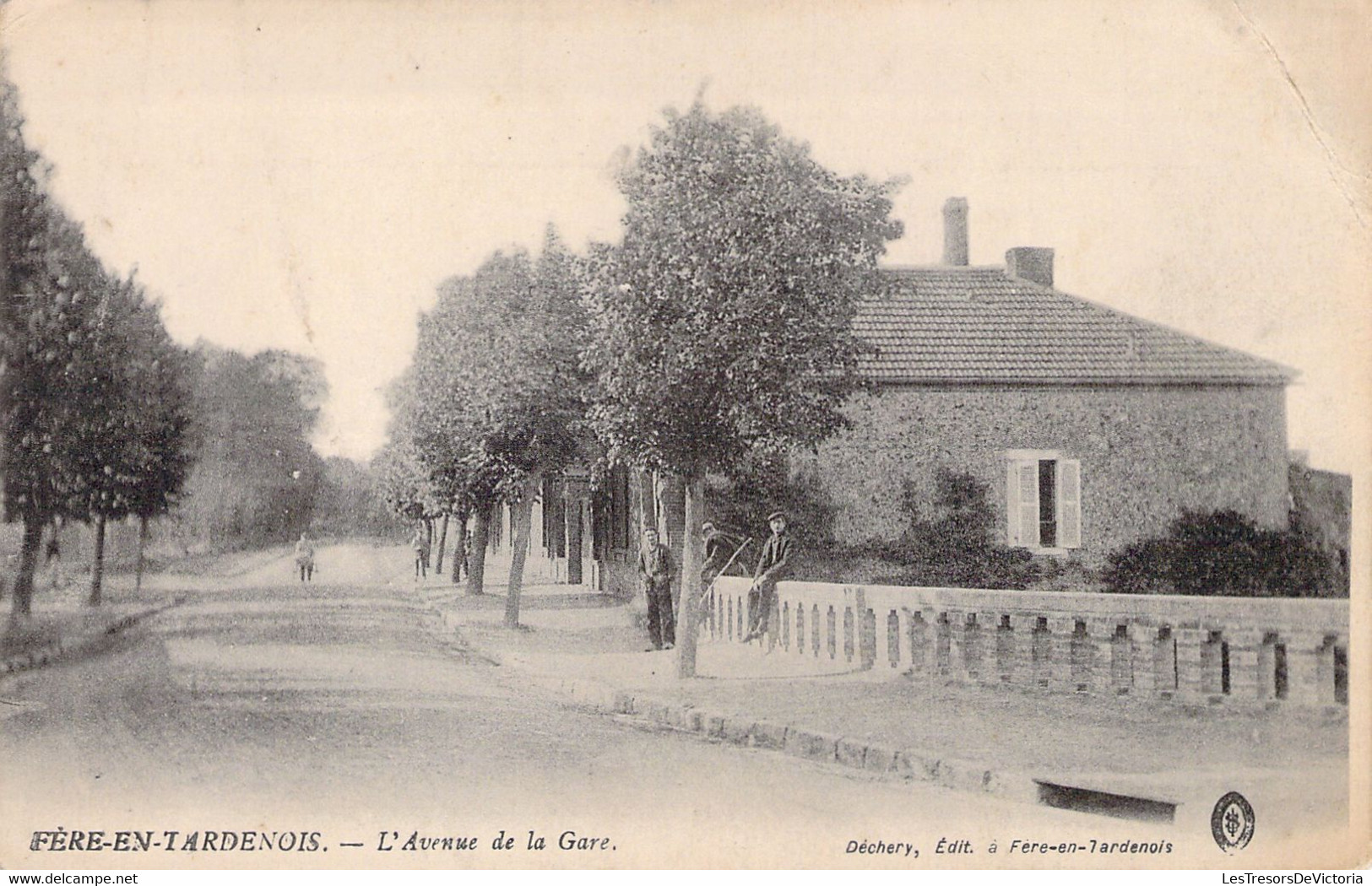 FRANCE - 02 - FERE EN TARDENOIS - L'Avenue De La Gare - Déchery éditeur - Carte Postale Ancienne - Fere En Tardenois