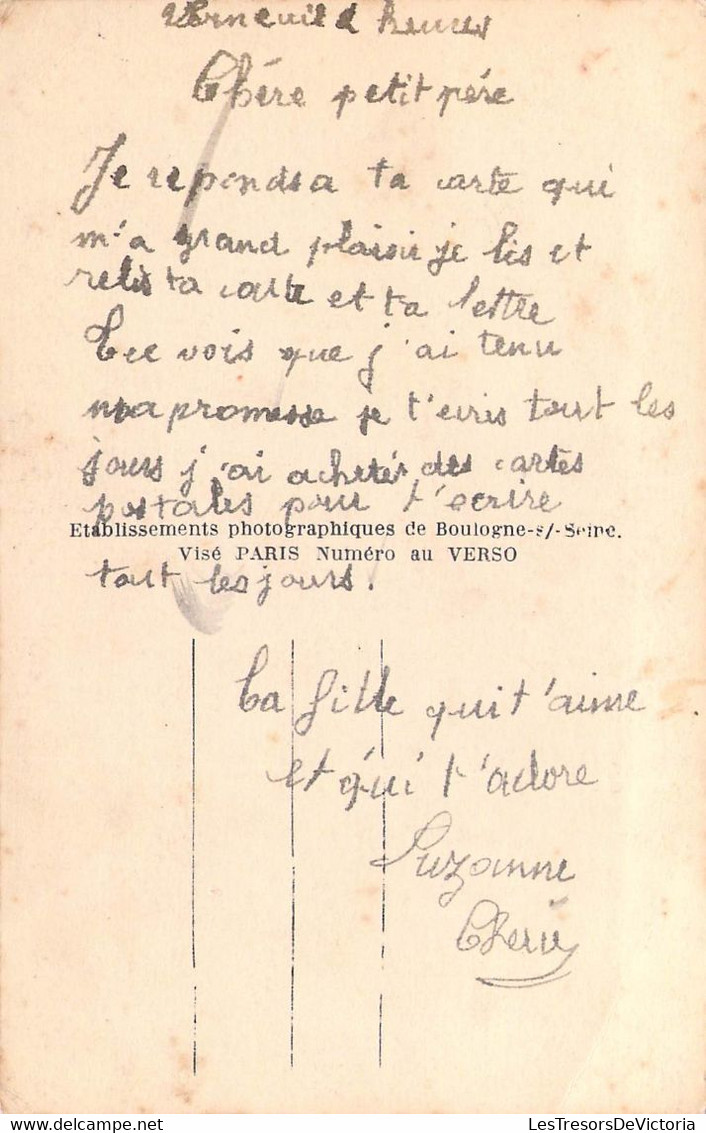 Militaria - Enfant écrit Une Lettre à Son Père Militaire - A Papa Soldat, Par La Poste..   - Carte Postale Ancienne - Patriotic