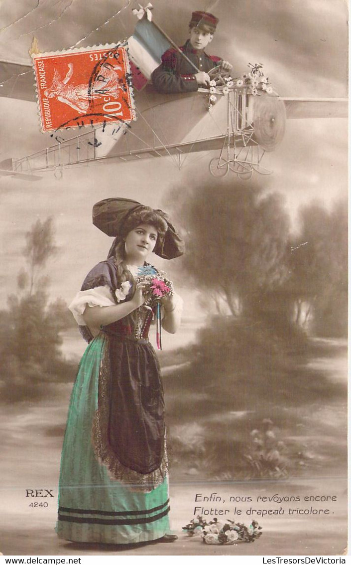 Militaria - Femme écrit Une Lettre à Son Cousin Militaire - Drapeau Français - Avion - Carte Postale Ancienne - Heimat