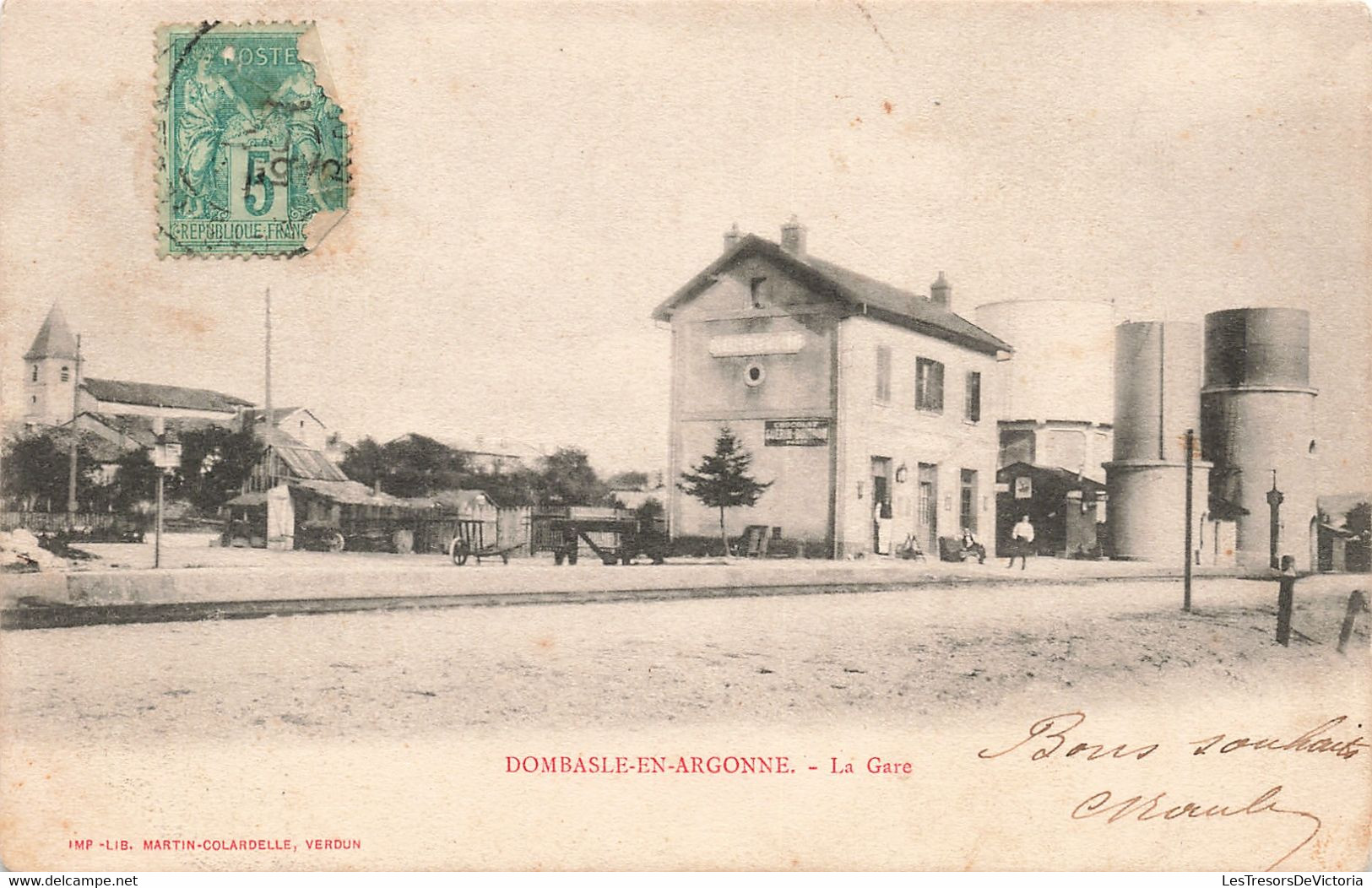 France - Dombasle En Argonne - La Gare - Imp. Martin Colardelle - Animé - Clocher - Carte Postale Ancienne - Verdun