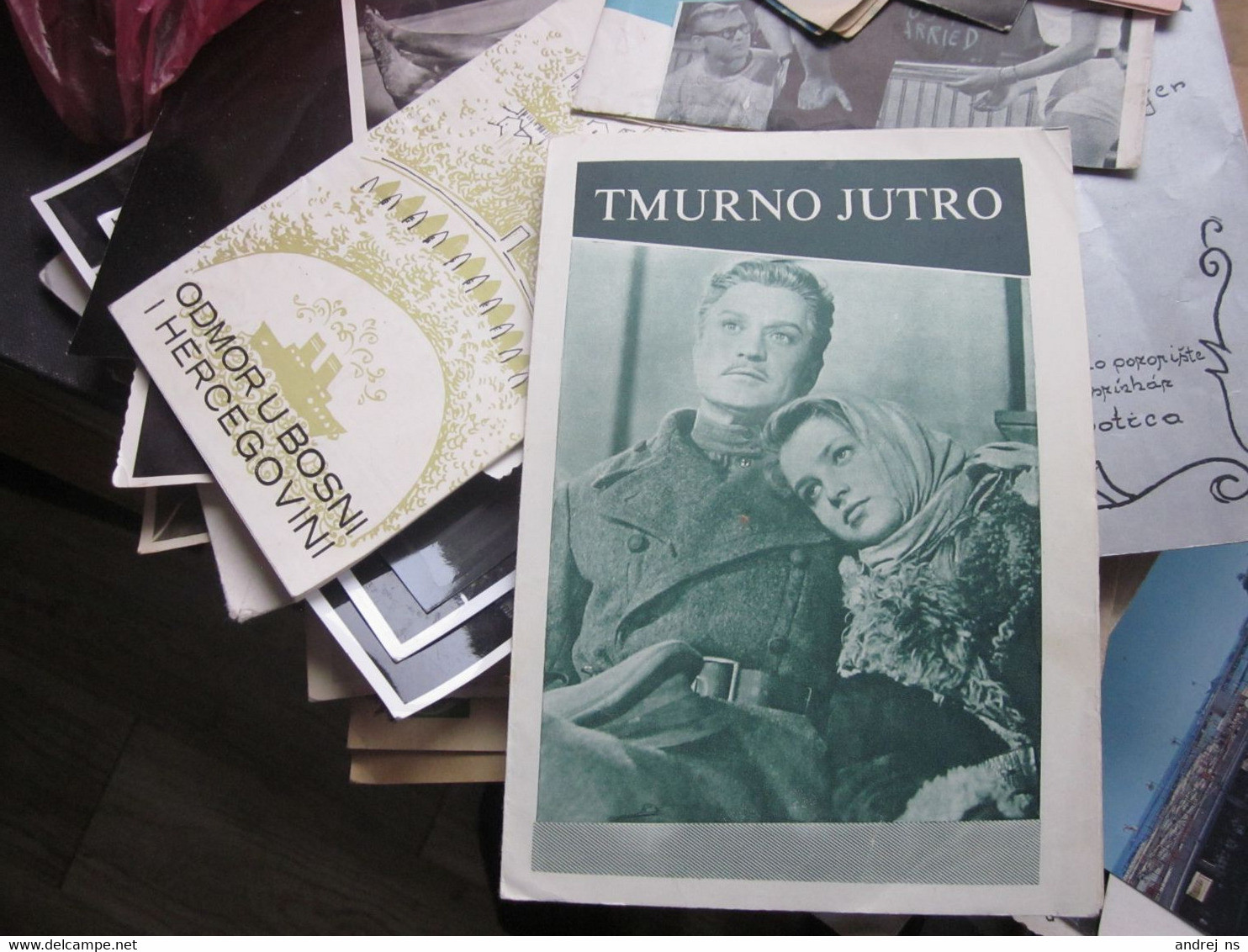 Tmurno Jutro - Programmes