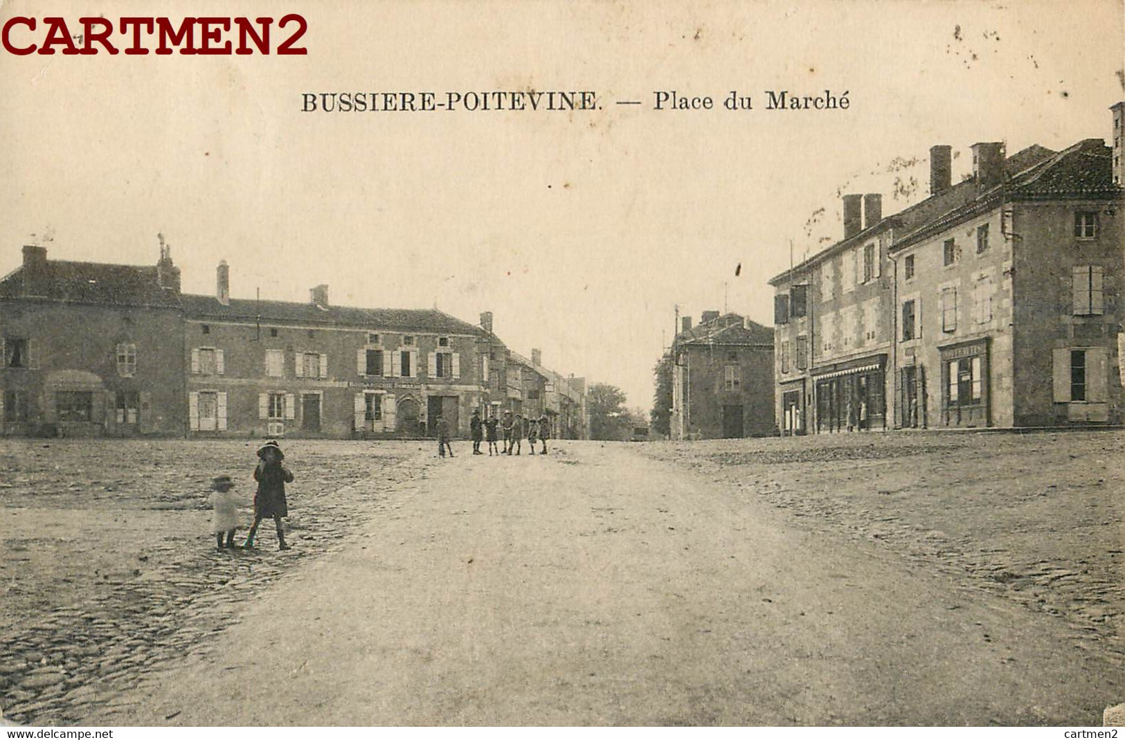 BUSSIERE-POITEVINE PLACE DU MARCHE 87 - Bussiere Poitevine