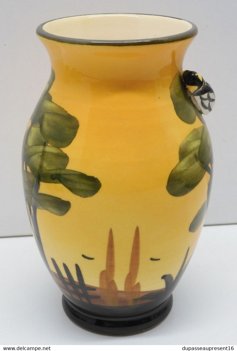 *ANCIEN VASE VALLAURIS VINTAGE une CIGALE en EPAISSEUR Collection déco XXe  E