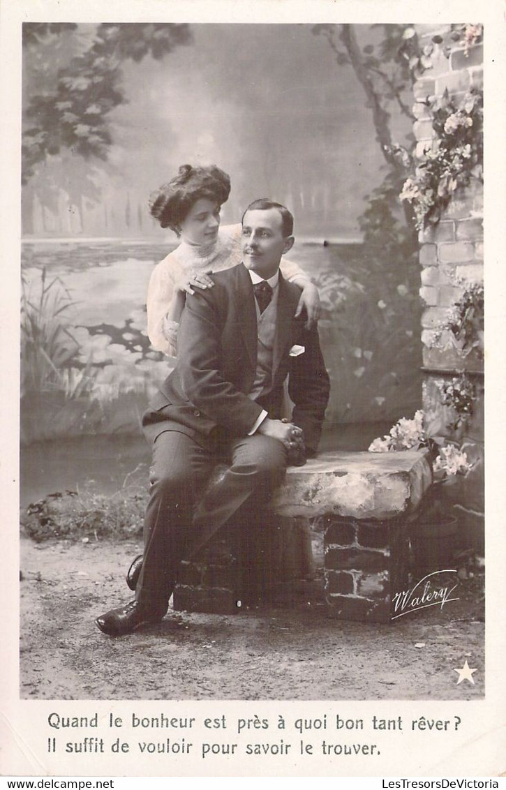 Couples - Quand Le Bonheur Est Près à Quoi Bon Tant Rêver - Il Suffit De Vouloir Pour Savoir... - Carte Postale Ancienne - Couples